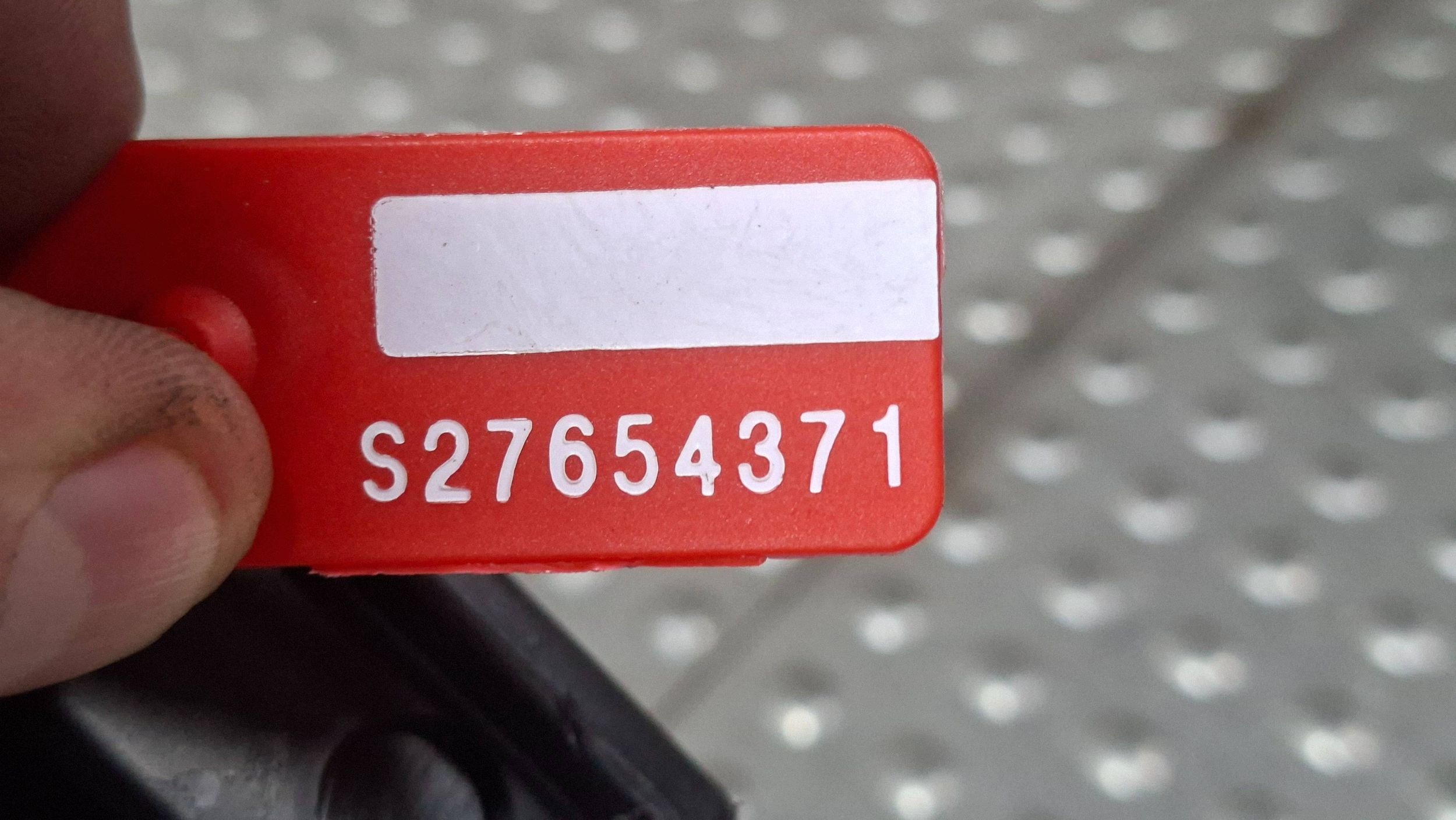traversa paraurti posteriore 850908266R RENAULT CAPTUR II 2019