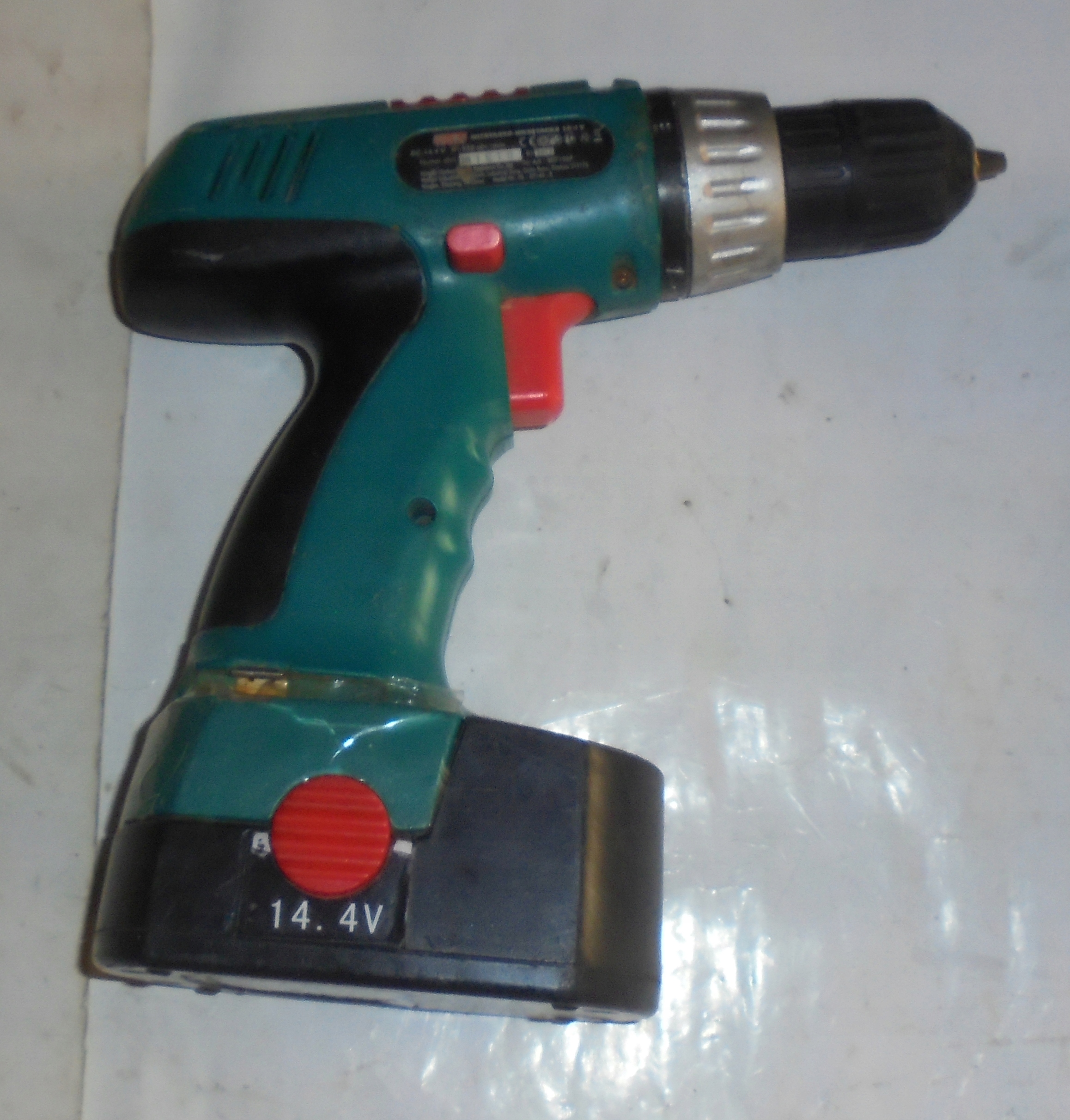 WIERTARKA WIERTARKI WKRĘTARKA 14,4 JST TOOLS Marka inny