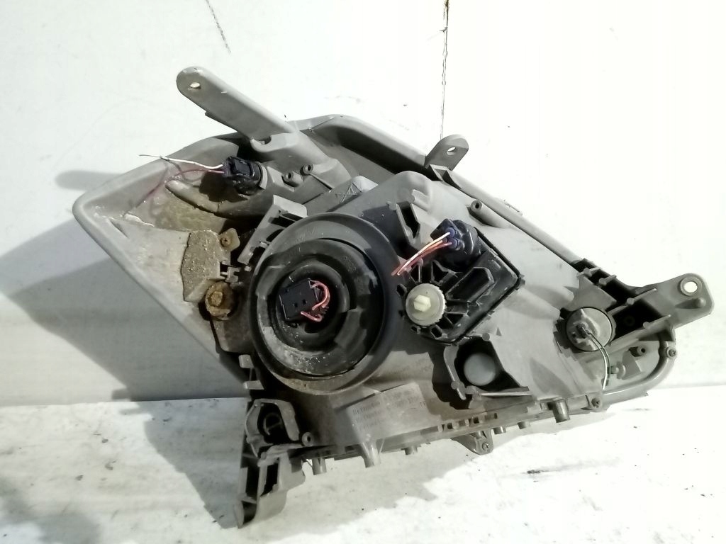 Daihatsu Sirion II 2 light left front front