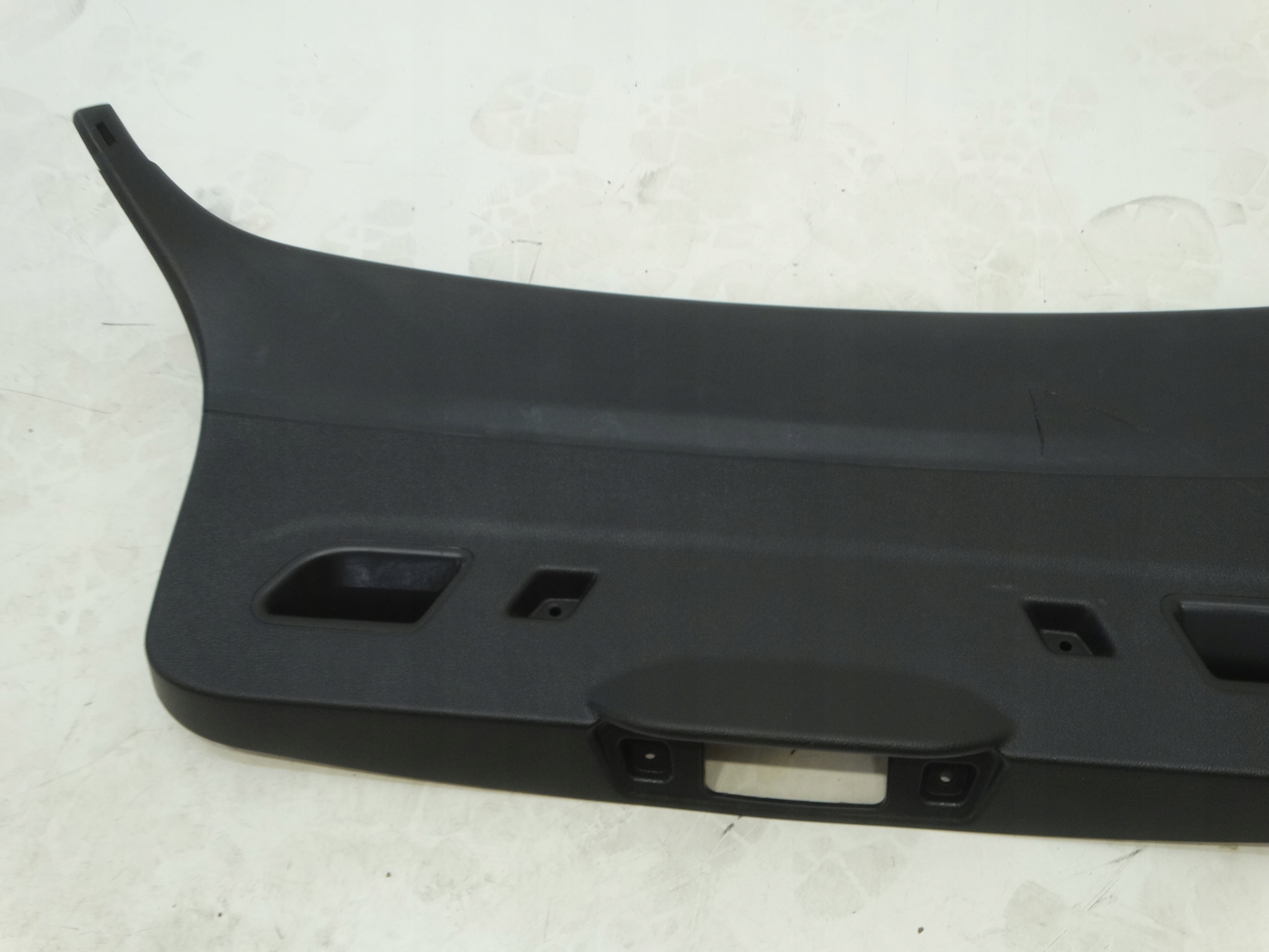 upholstery bonnet boot rear BMW F20 2013R. 7239905