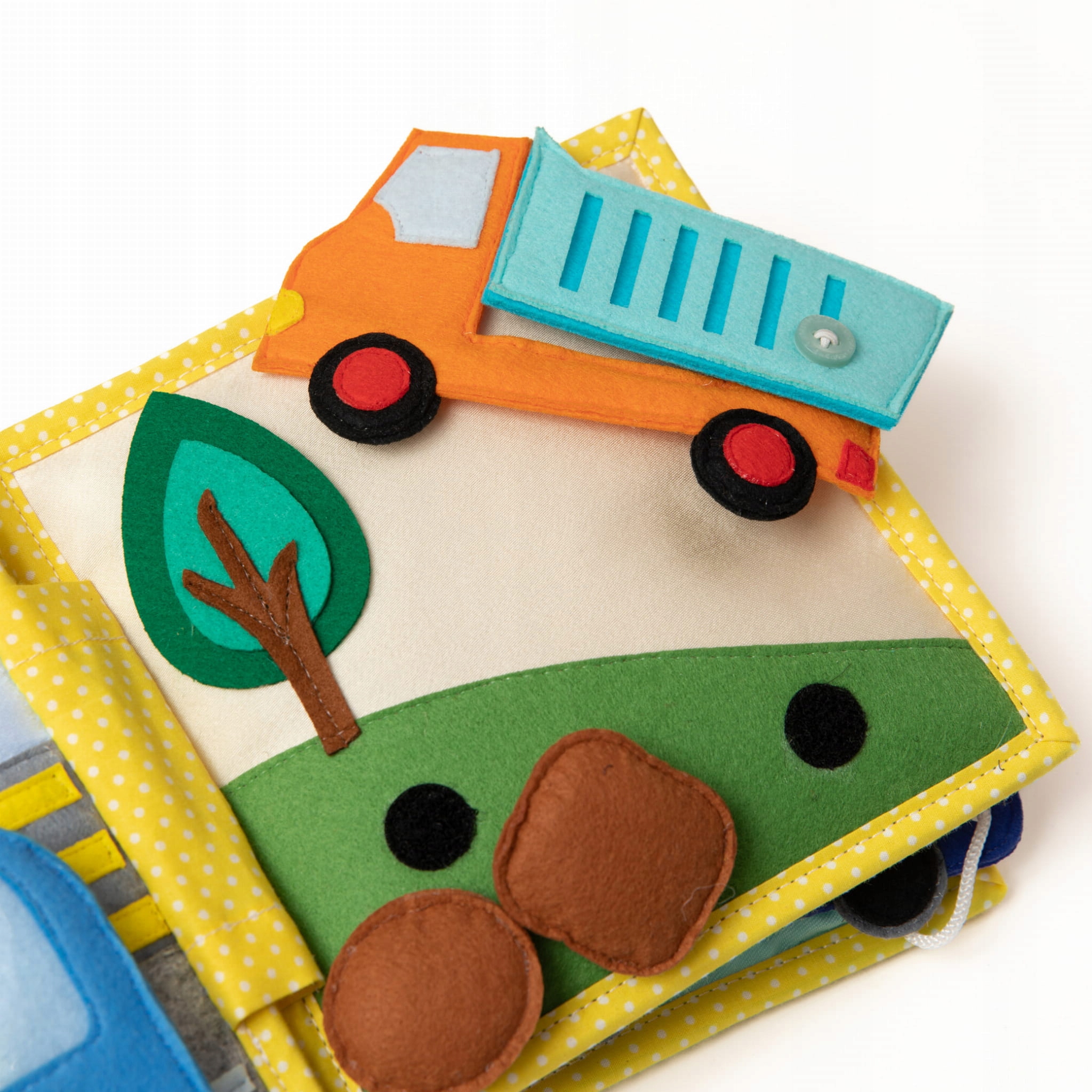 Libro tranquilo para bebés Montessori Sounds - Fábrica de juguetes de  peluche ⎟Kids and Stuff Merchandise Ltd.