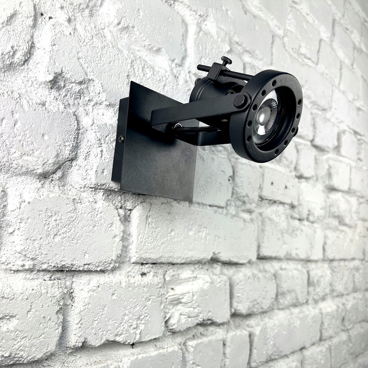 Żarówka LED GU10 4,5W = 50W 2700K 36° Czarna OSRAM Marka Osram