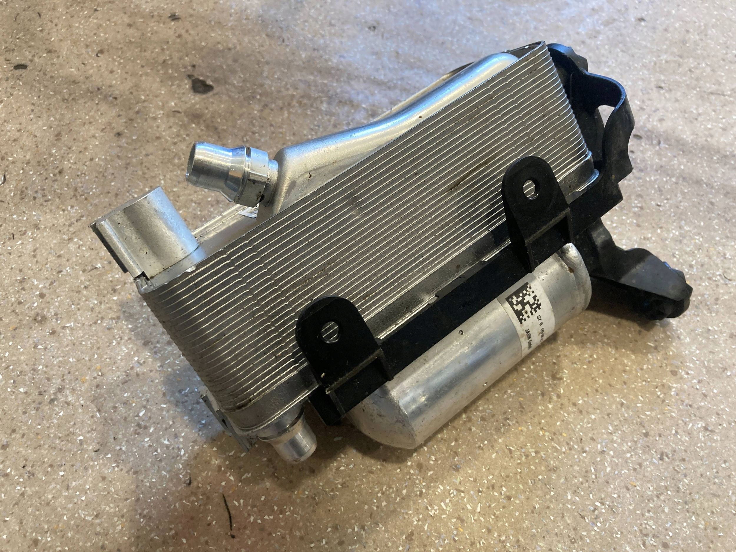 конденсатор кондиционера BMW i4 G26 9476767