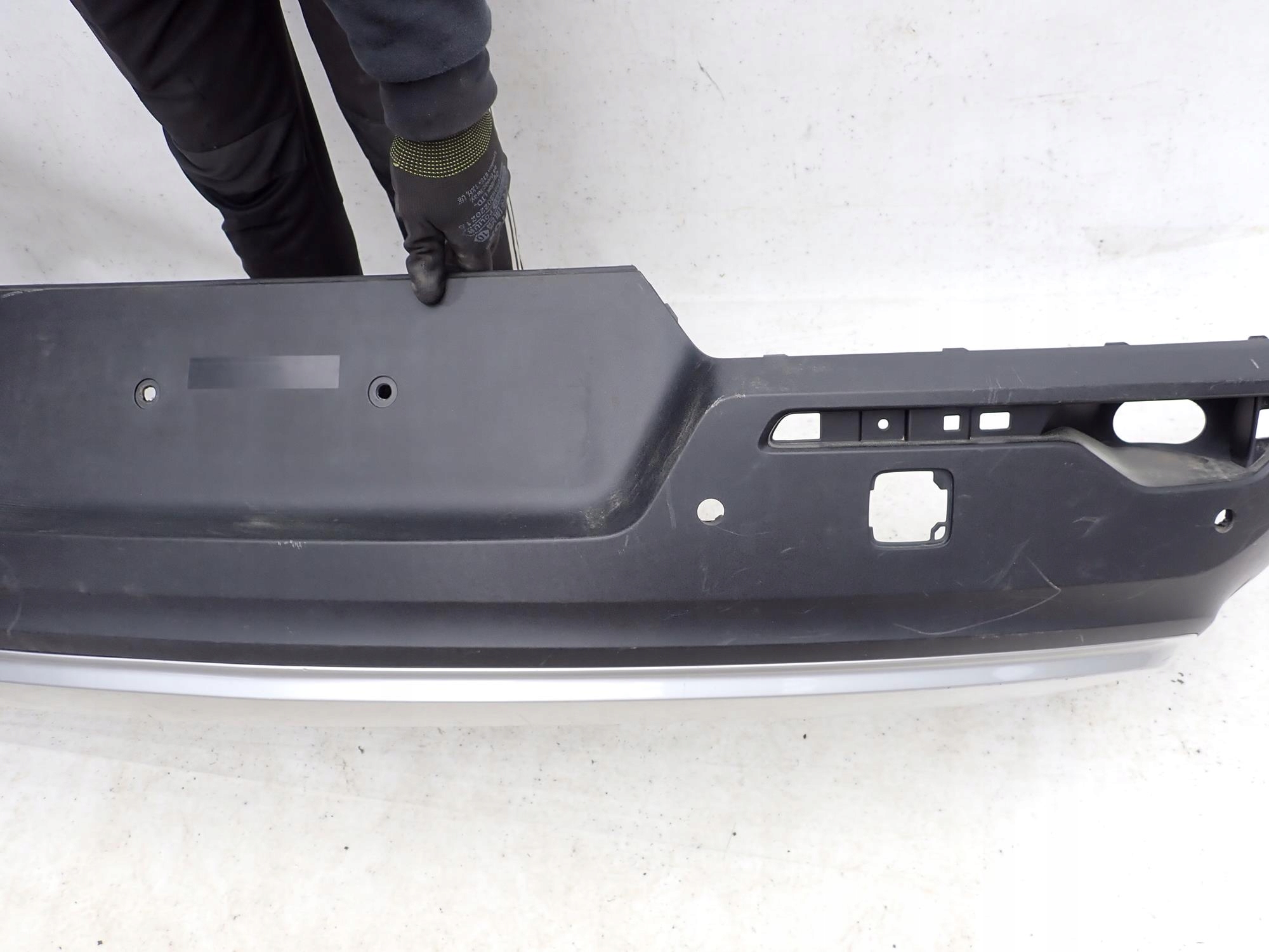 VOLVO XC40 17-> bumper rear part rear PDC