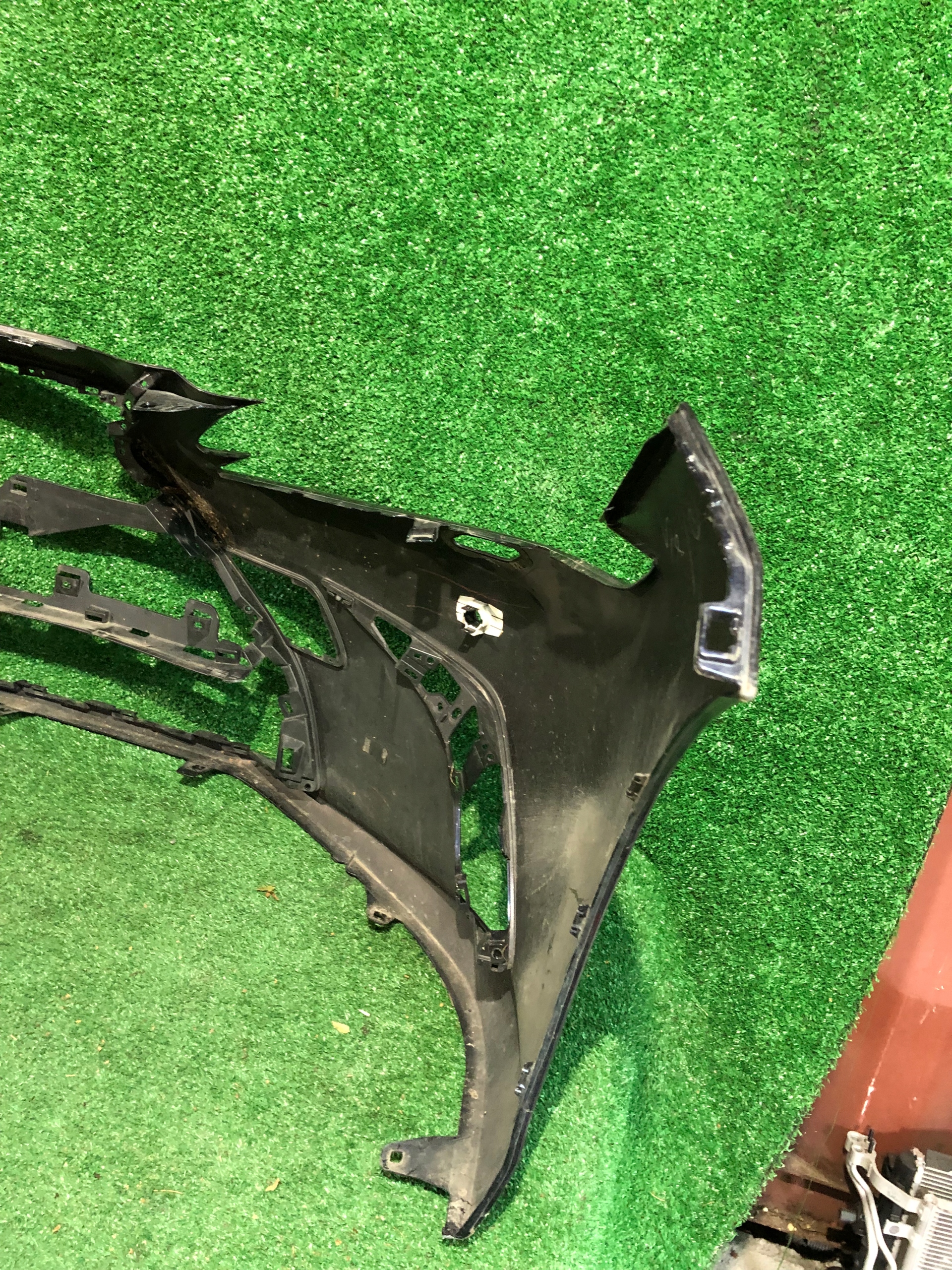 front bumper front LEXUS ES 18- NR.Z1405