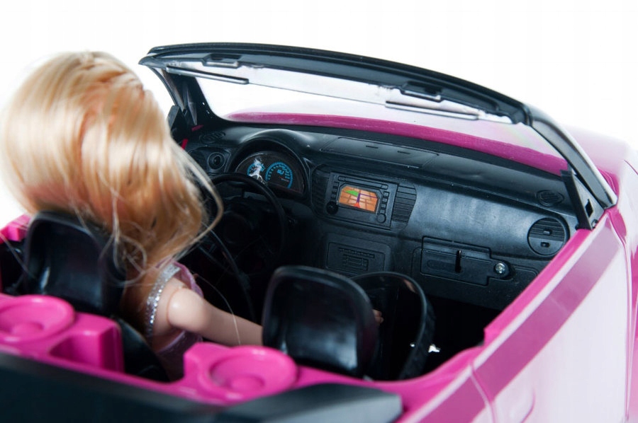 DUŻY KABRIOLET RÓŻOWY AUTO LALKA DŹWIĘK Materiał plastik inny