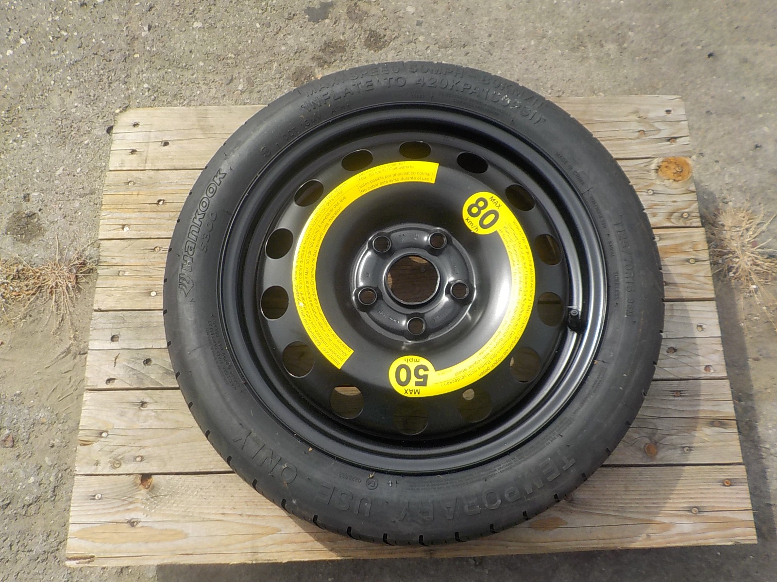 GOLF VII AUDI A3 8P LEON III Notrad R16 5x112