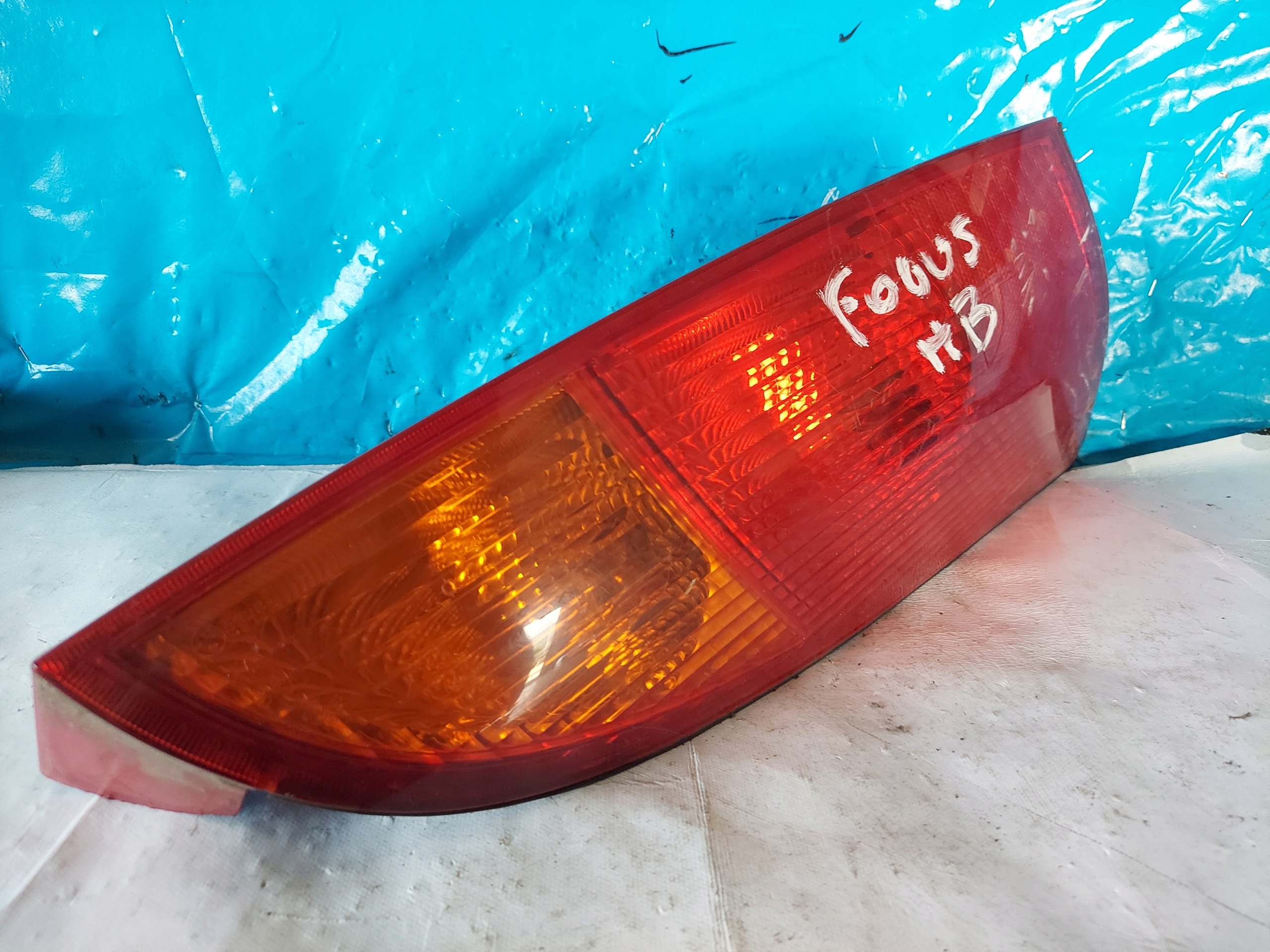 light FOCUS MK and HB 1M5113404A right rear part