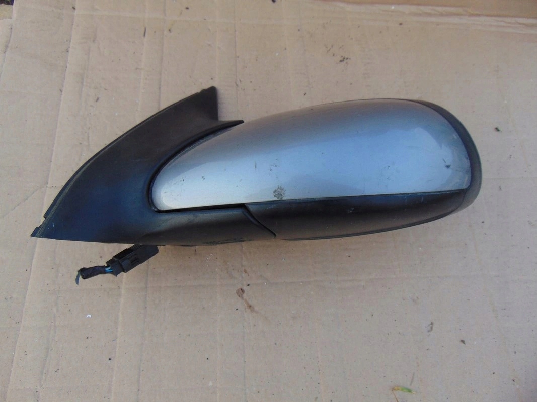 зеркало . левое opel OMEGA b 9PIN европа