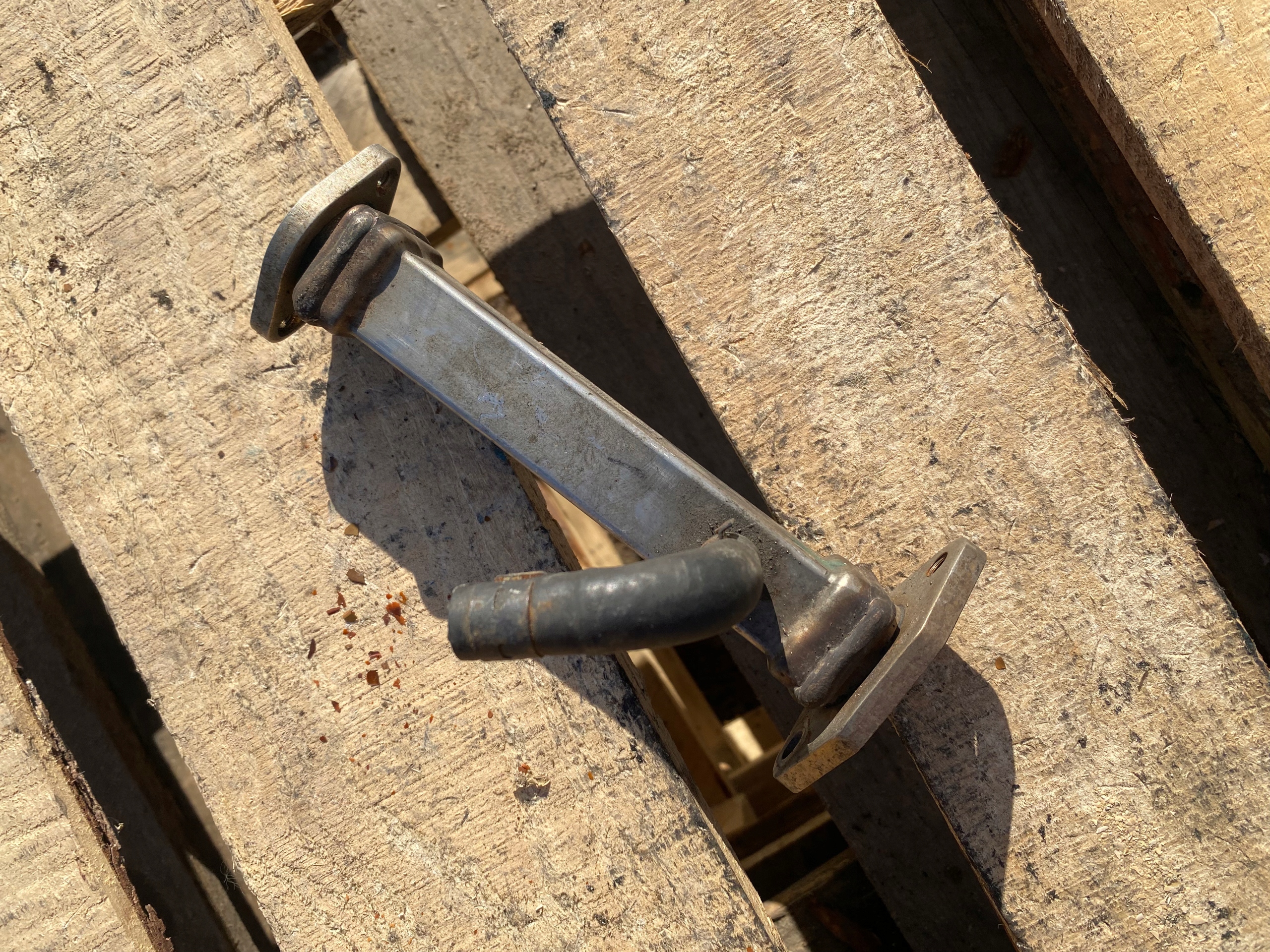 Abgaskuehler AGR EGR AUDI A4 B6 2.5 163KM 00-05 059131513D
