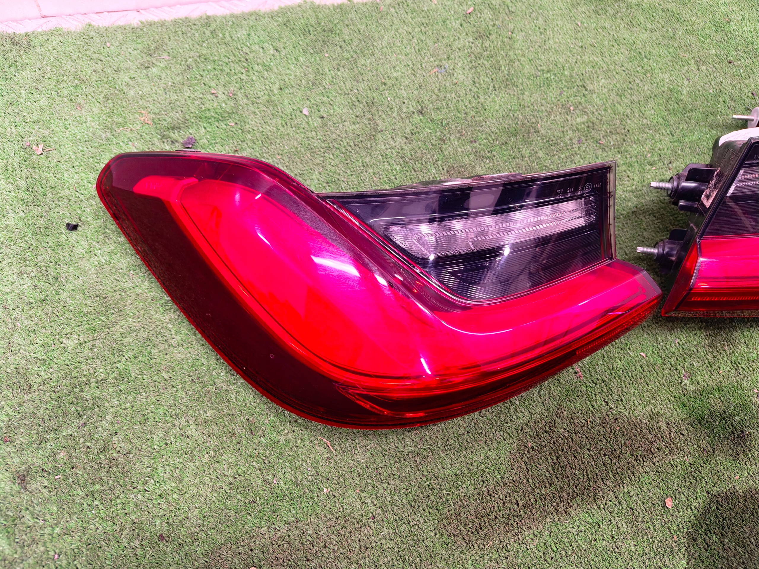 BMW 3 G21 light rear part right left EU 7442757 7442758