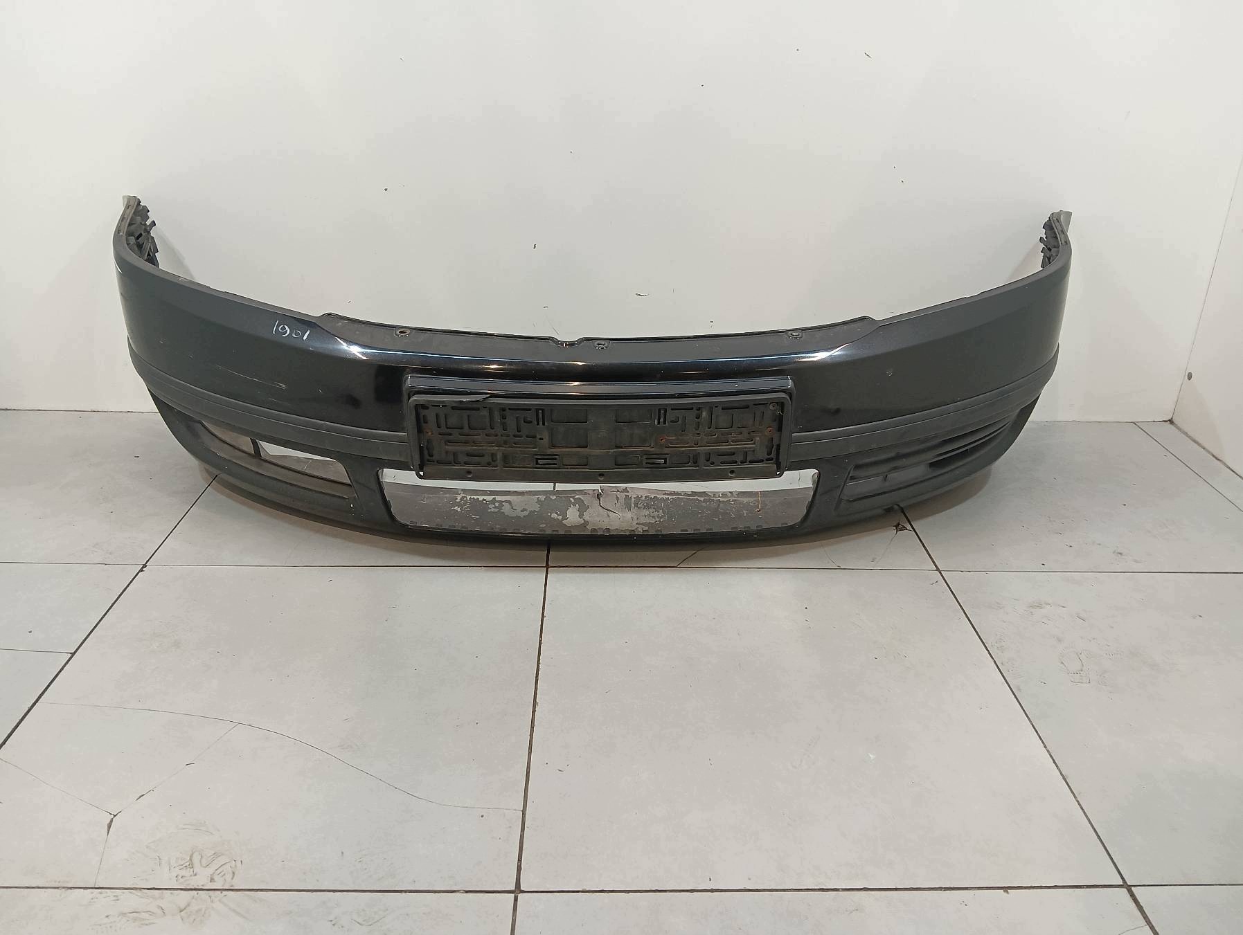 bumper front black Skoda Superb and (2001-2008)