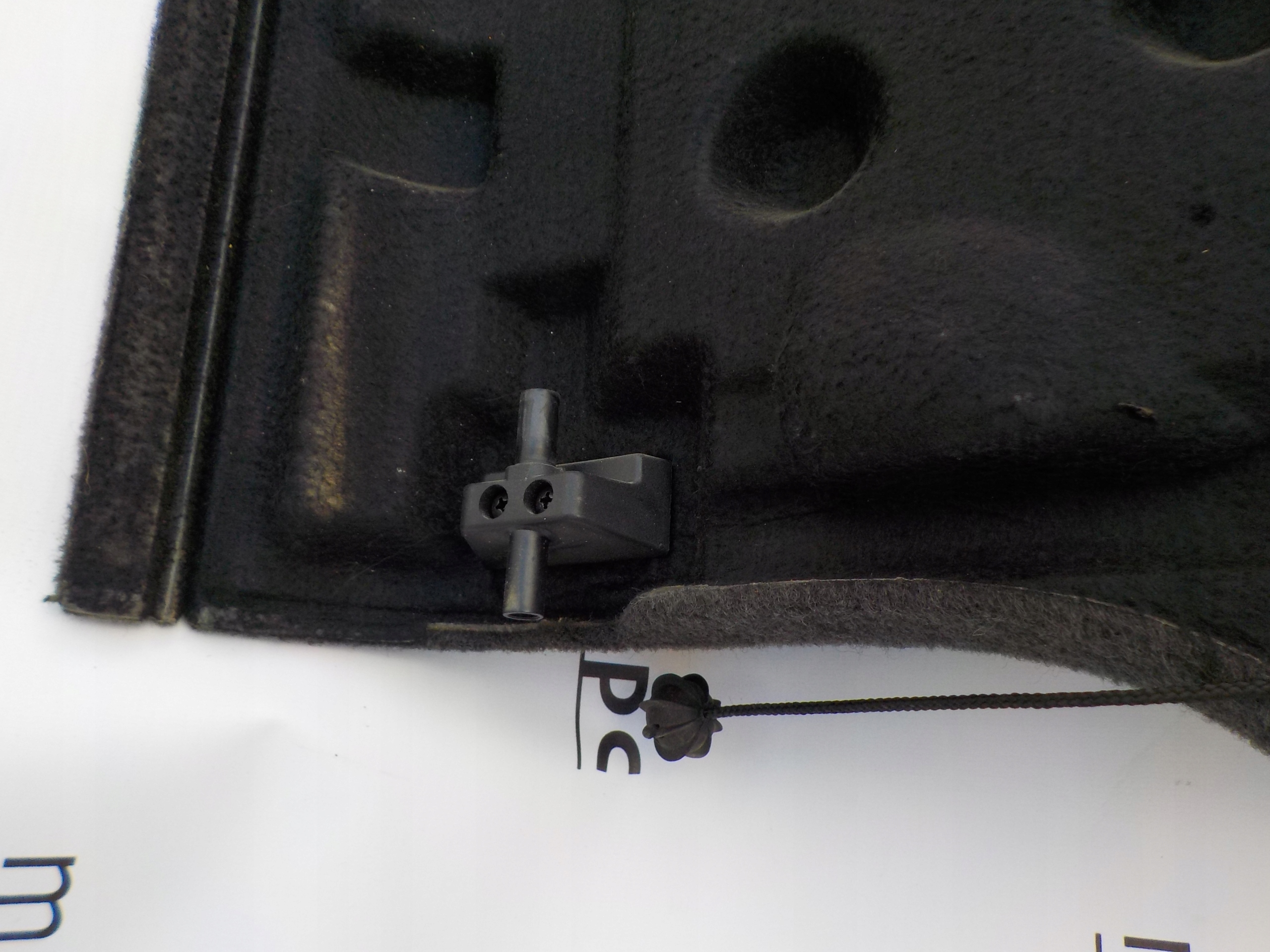 полка задняя seat 5P5867769C