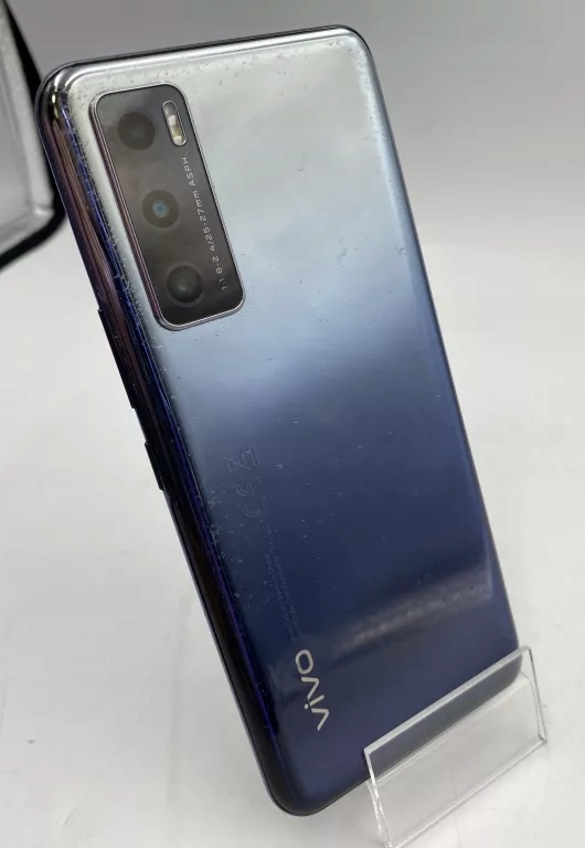 Смартфон Vivo Y70 8 ГБ / 128 ГБ 4G (LTE) черный