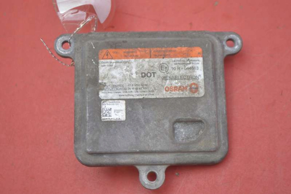 control unit XENON KSENON right A71154400DG TESLA MODEL S 12-20