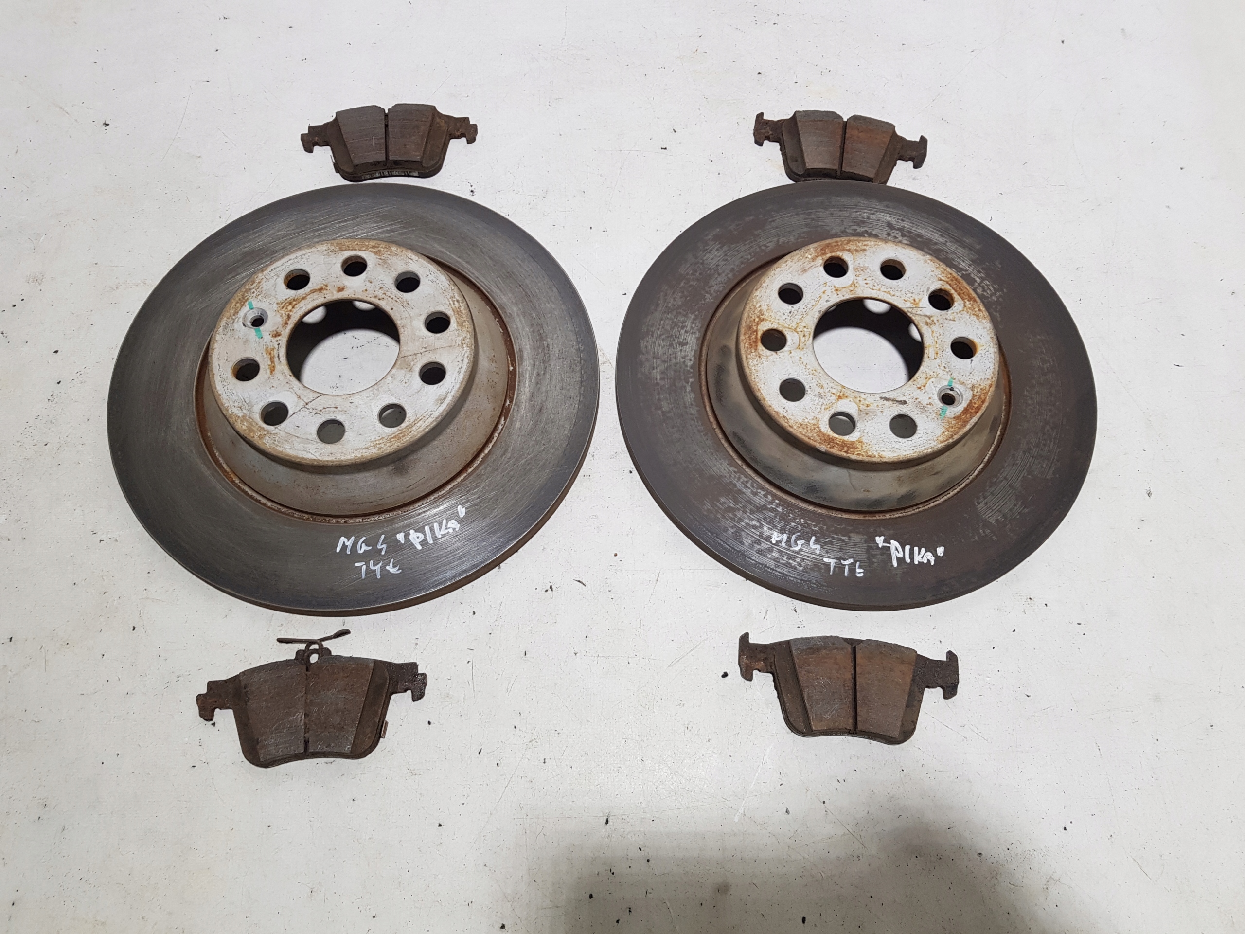 discs rear part rear. plates MG 4 right left KOMPLET