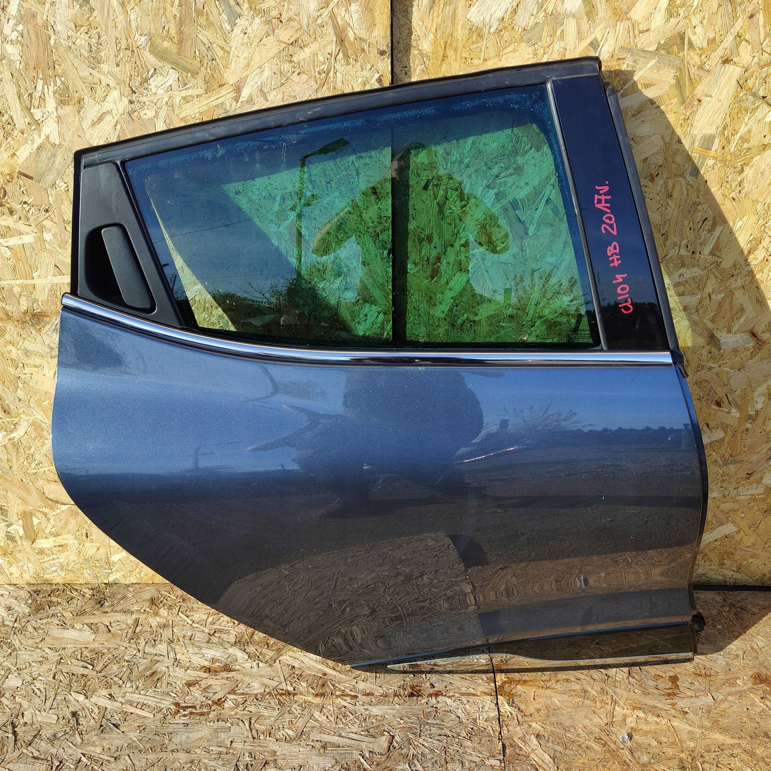 door rear. rear part side right Renault Clio IV