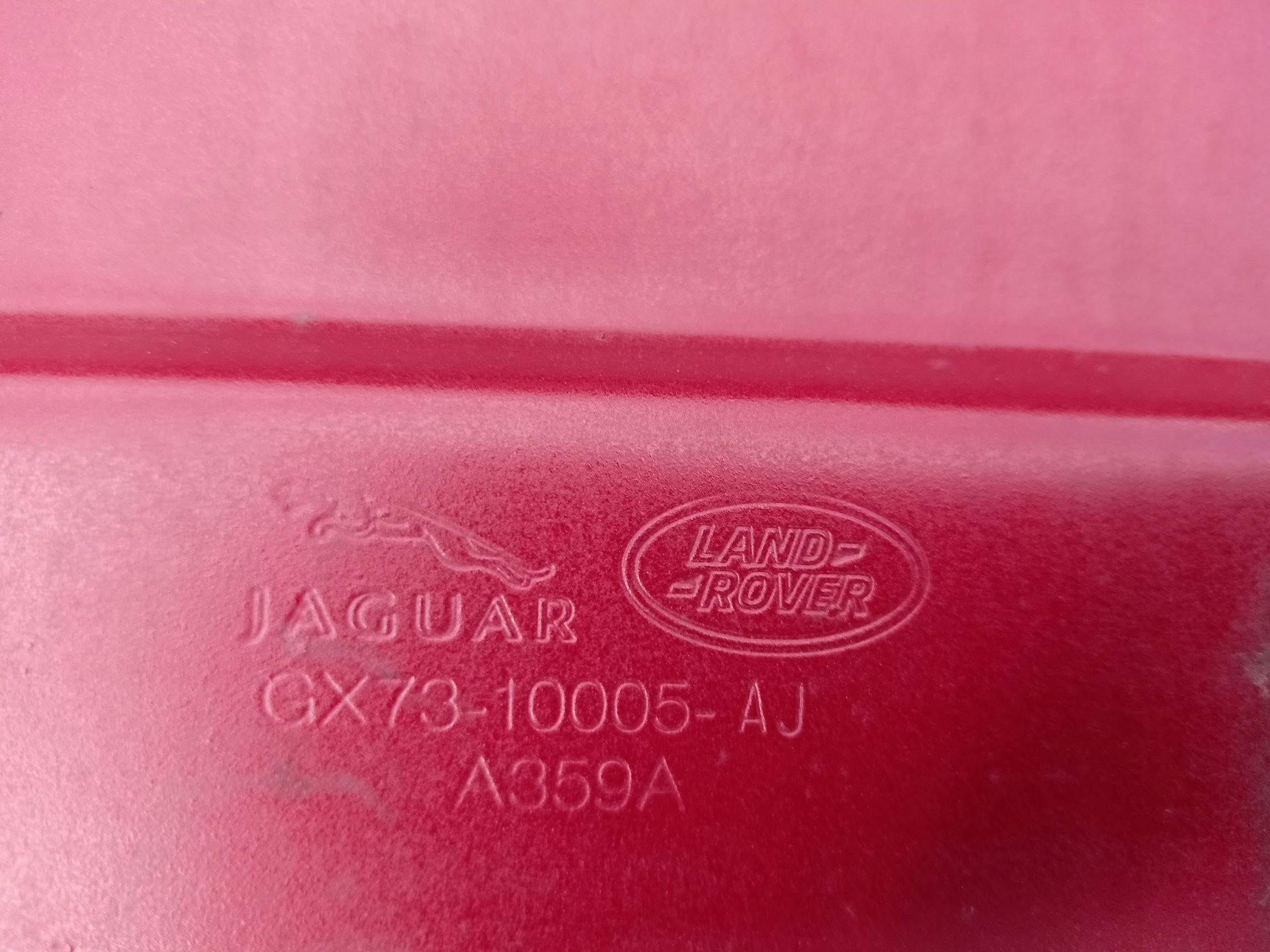 JAGUAR XE X760 2.0 D - PAS PRZEDNI BELKA CHŁODNICE Numer katalogowy oryginału GX73-10005-AJ GX73-16E144-AGX73-19710-BC