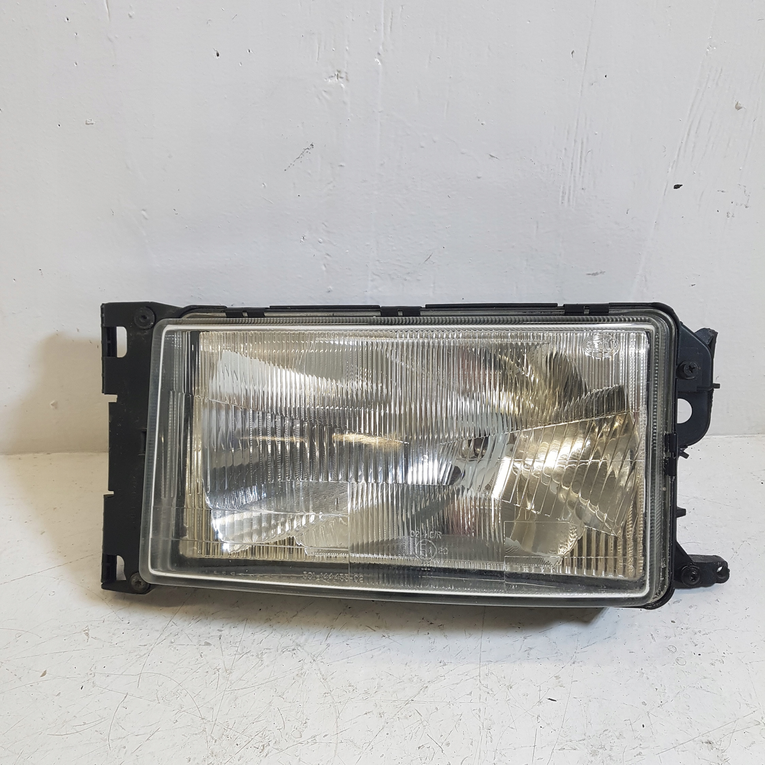 light left front SCANIA 260