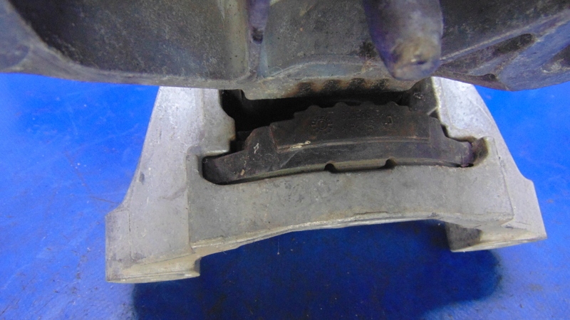 holder engine mount A9102410300 2.2CDI MERCEDES SPRINTER W910 18-25R