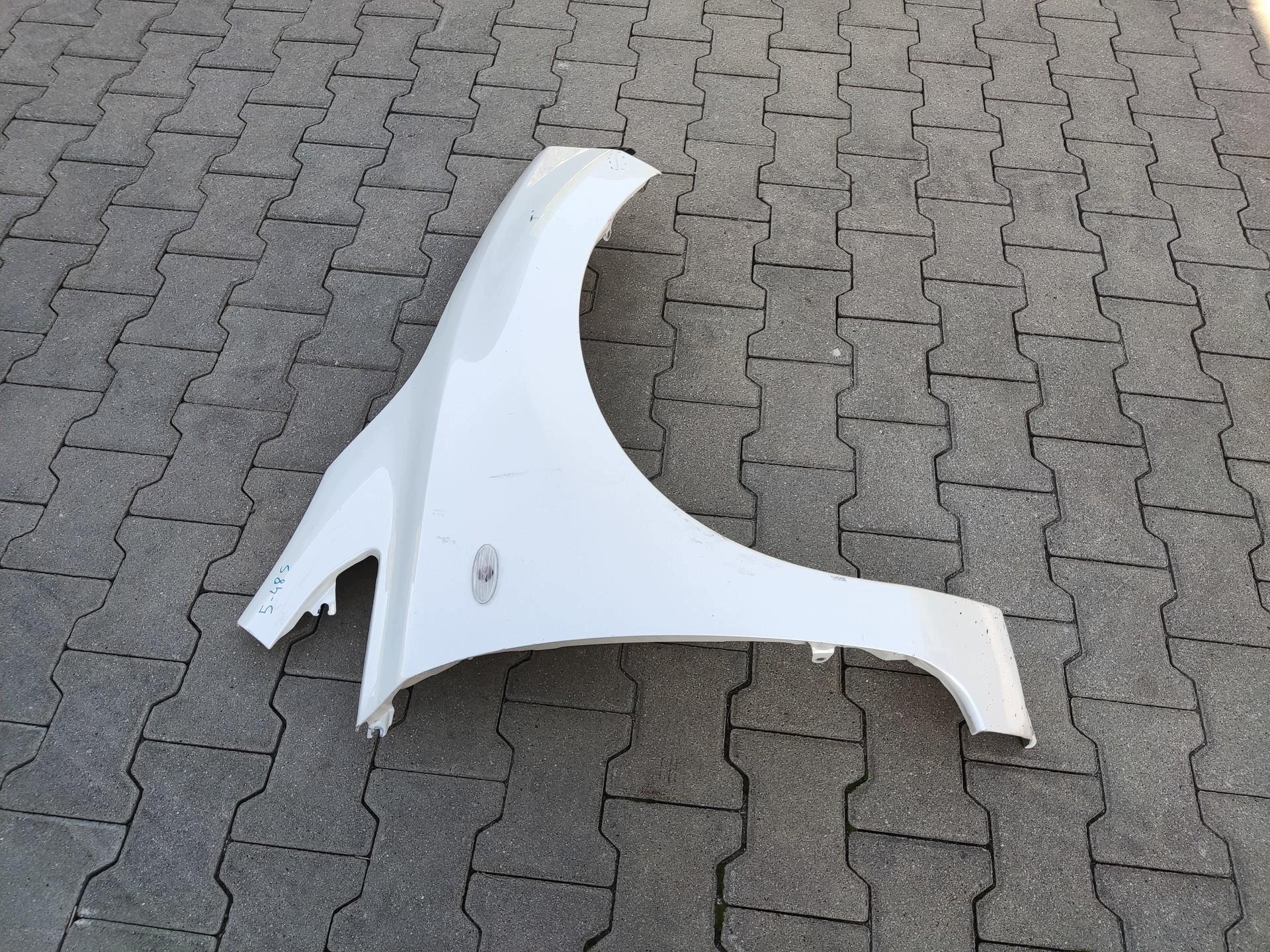 fender right front front NISSAN LEAF and 2011-2017