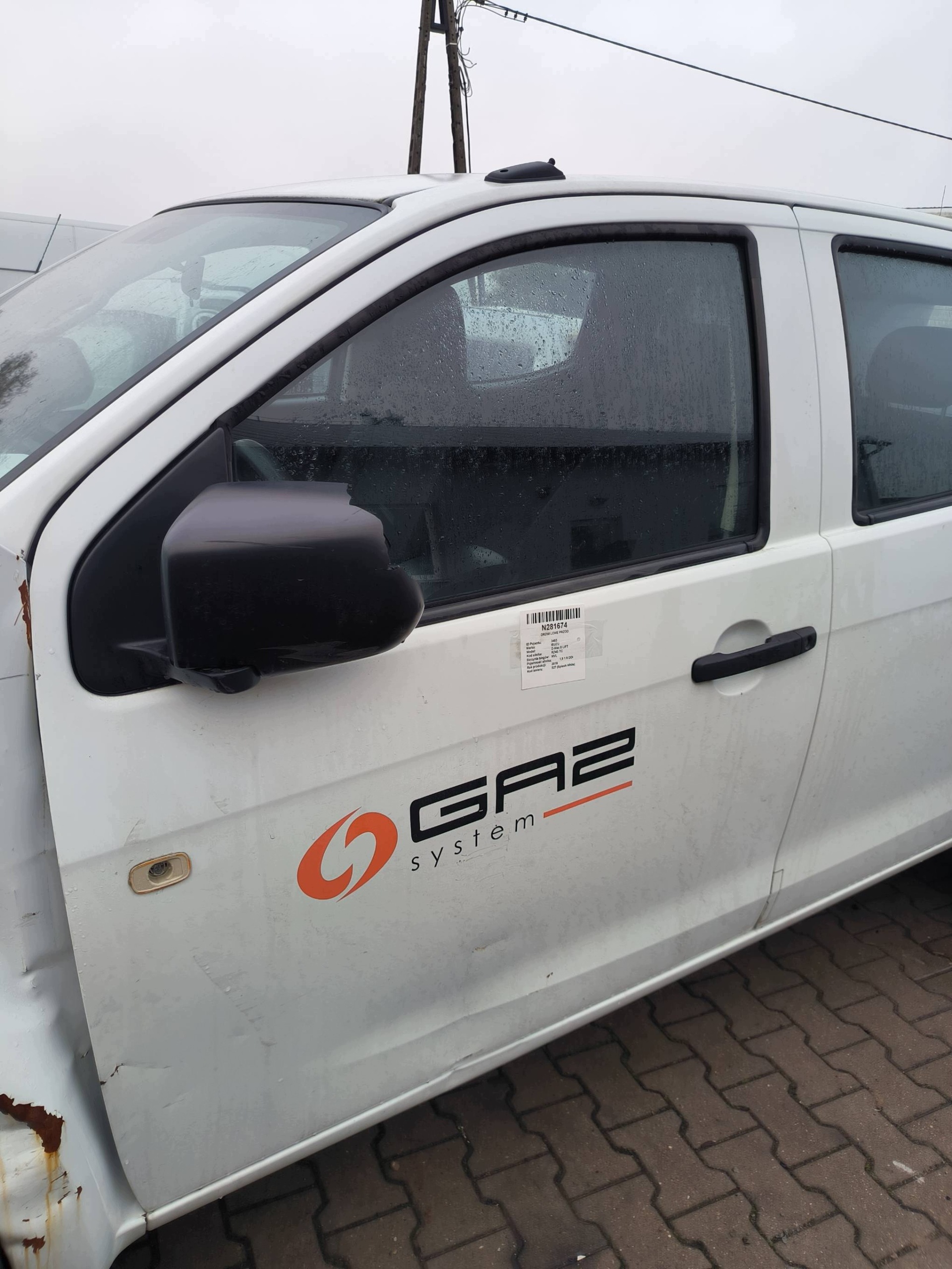 dvere ľavé predok 527 SPLASH WHITE ISUZU D-Max II