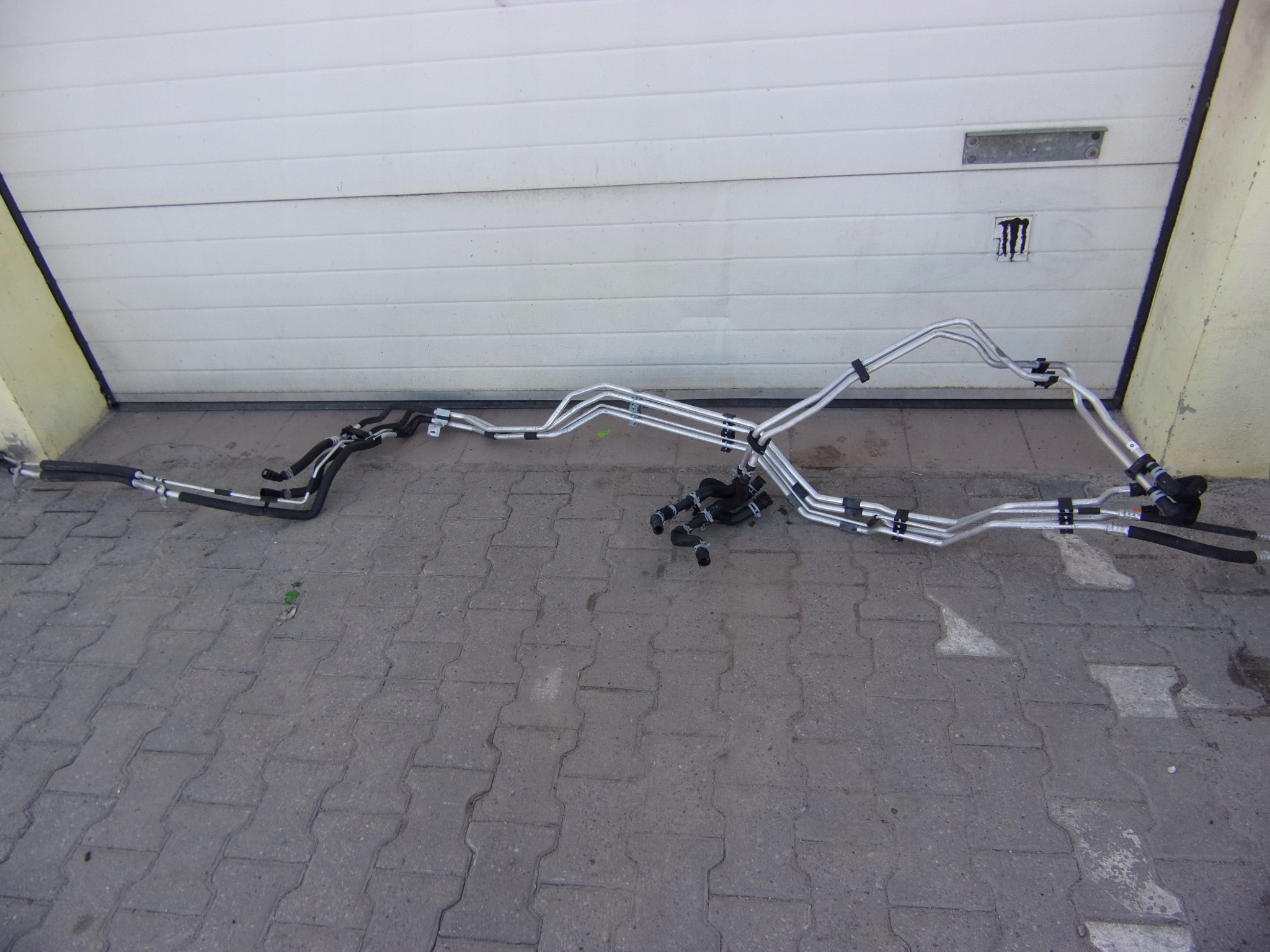 68227761AB - CHRYSLER PACIFICA 16-КАБЕЛЬ НАГРЕВАТЕЛЯ