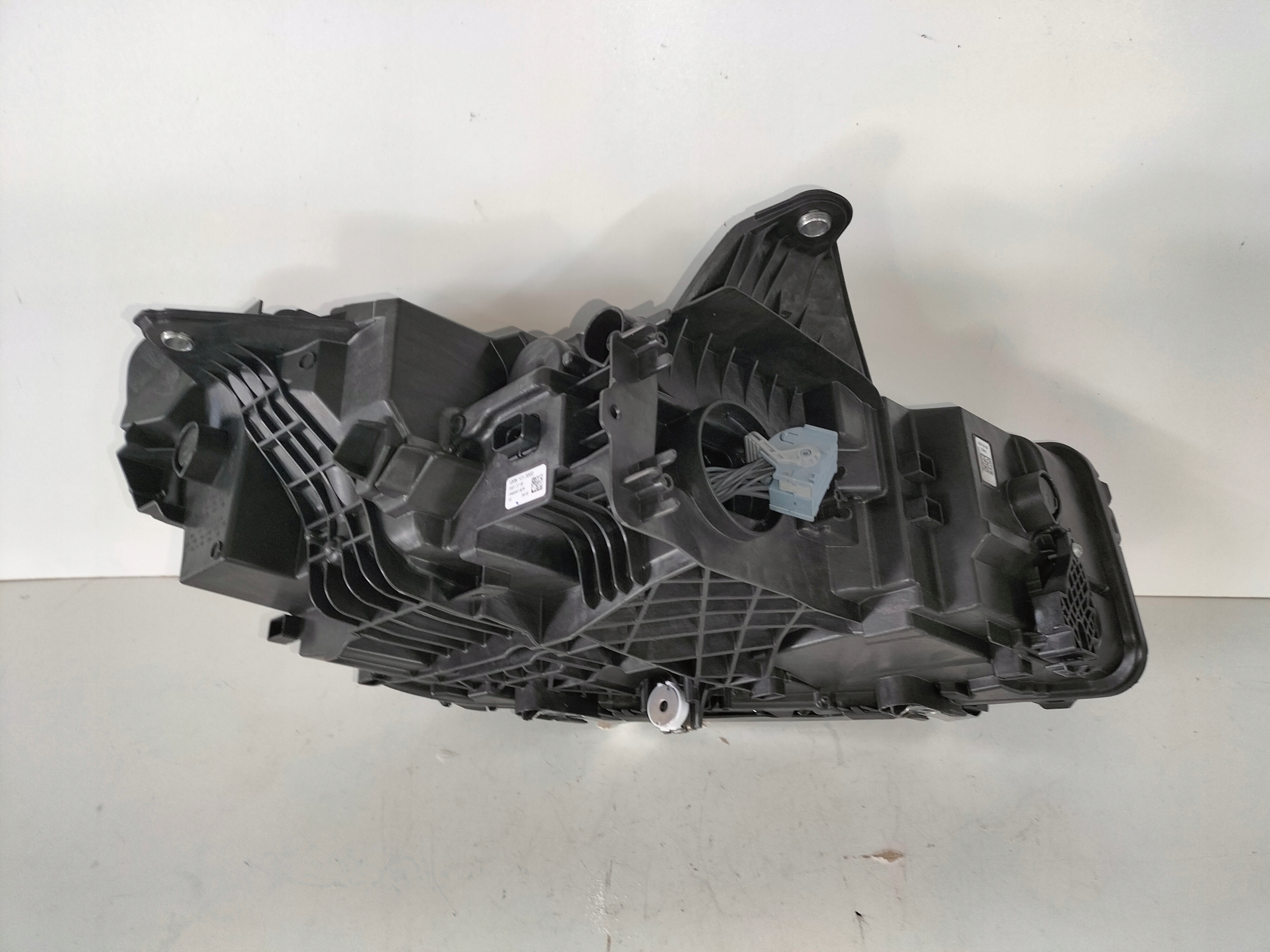 light front left BMW 2 U06 ACTIVE TOURER 21