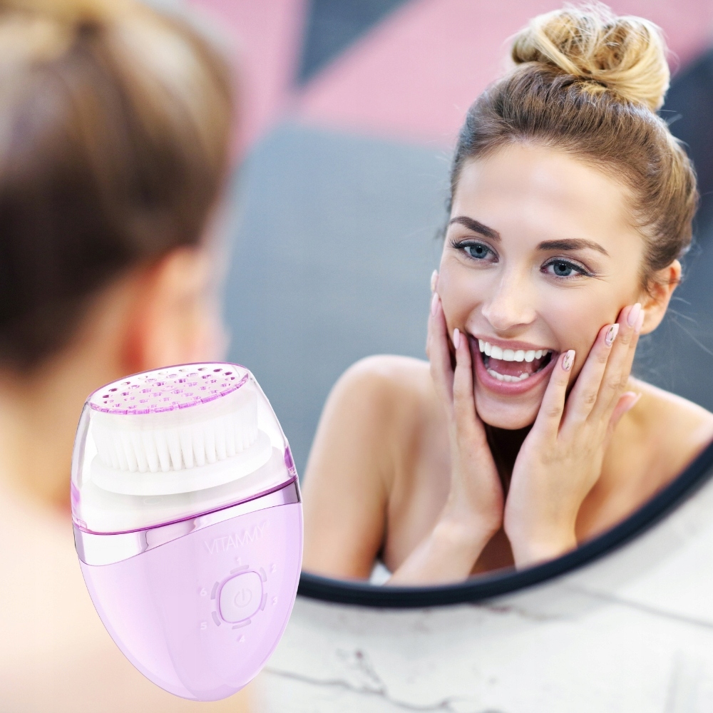 SZCZOTECZKA SONICZNA DO TWARZY 6TRYBÓW 3KOŃCÓWKI USB MASAŻ VITAMMY KLENEO Kolor dominujący fioletowy