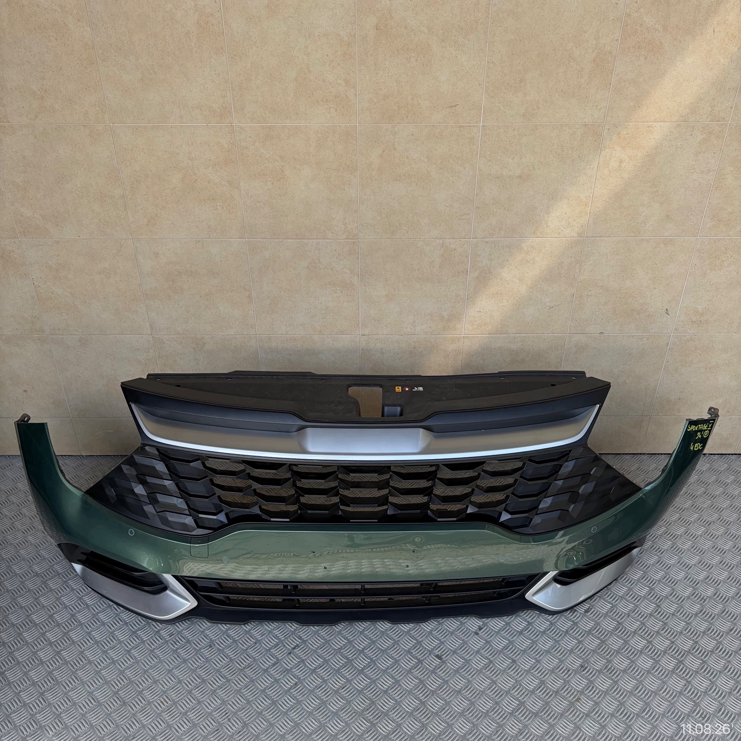 front bumper complete KIA SPORTAGE V 2024 ROK 4 PDC