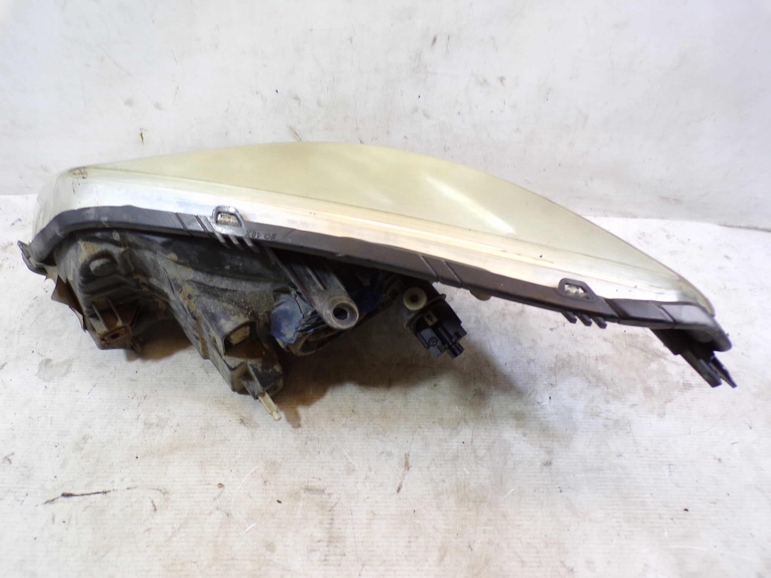 light front front right DACIA SANDERO 1 and (1)