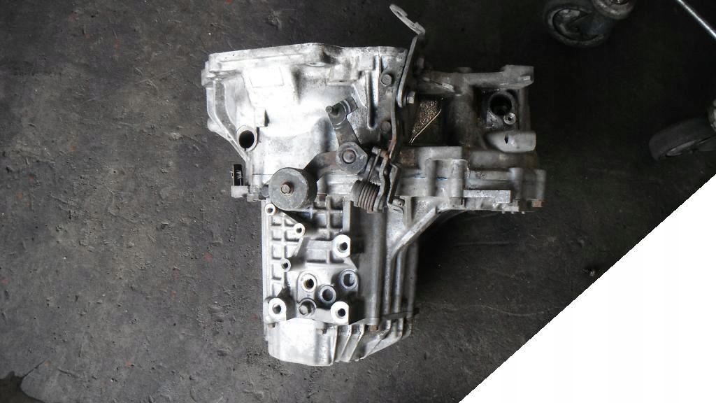 HYUNDAI ACCENT CRDI 00-05 SKRZYNIA BIEGÓW J22073