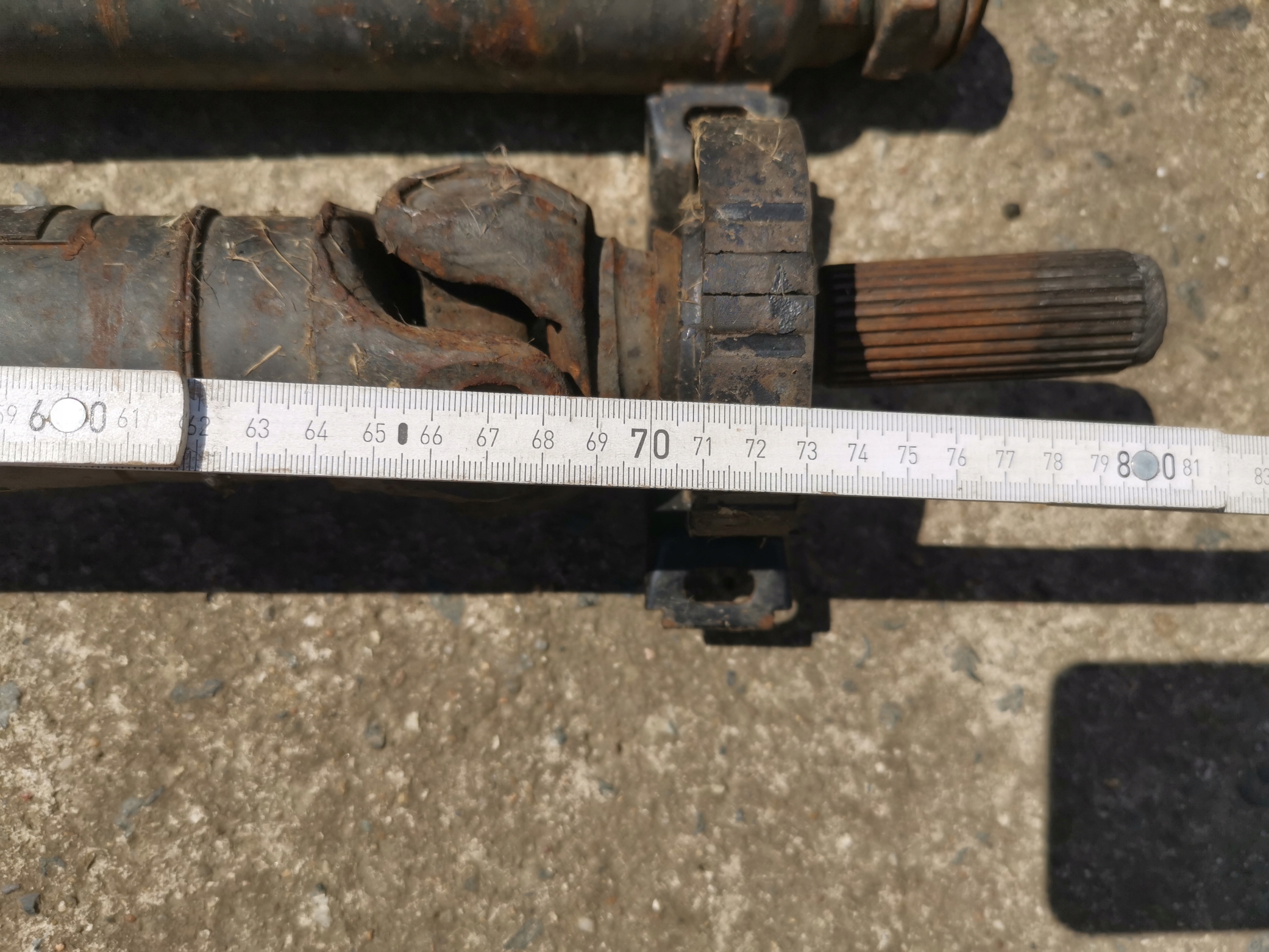 Arbre transmission MERCEDES W124 COUPE Essence