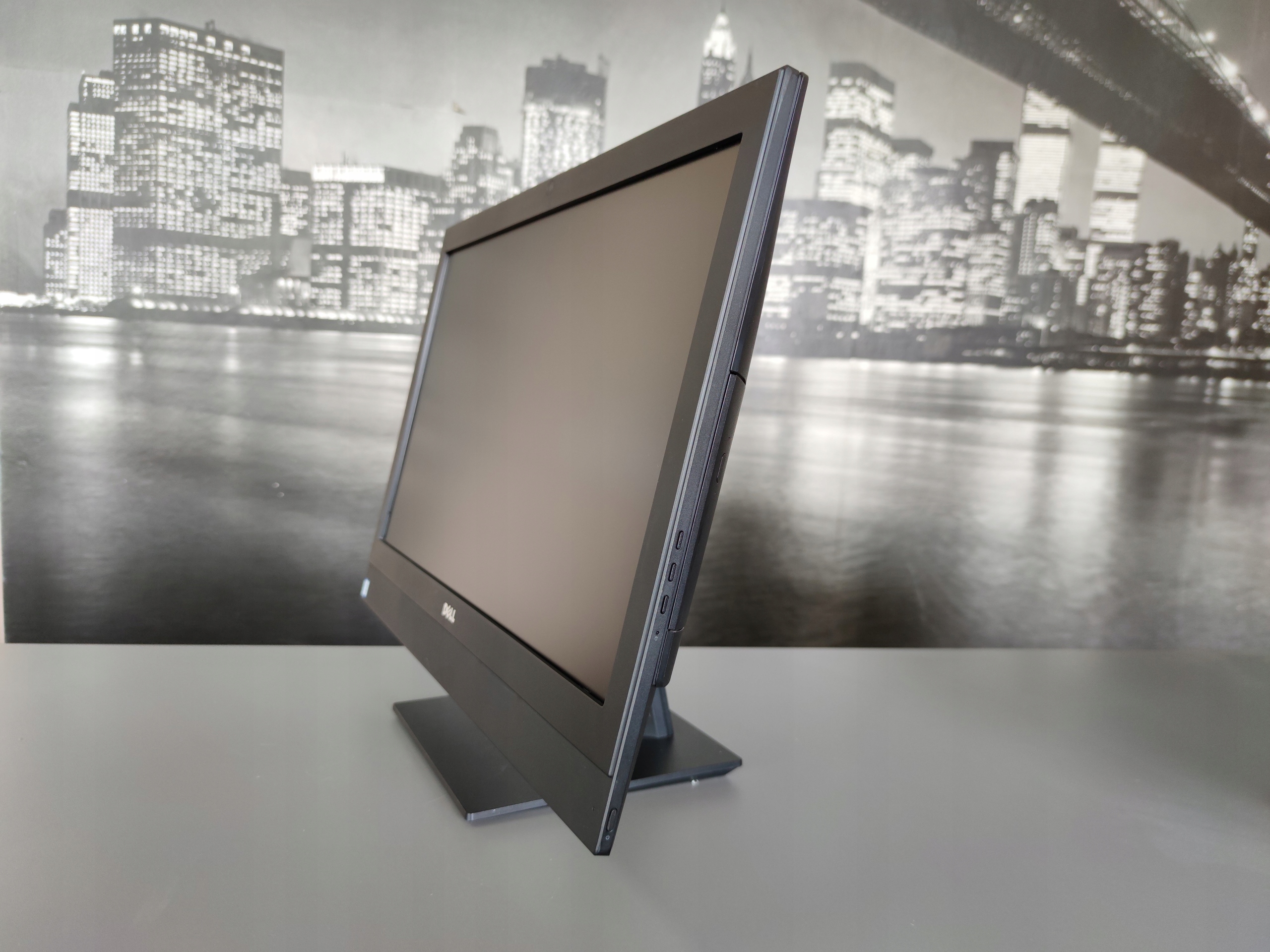 AIO Dell Optiplex 7450 i5-7500 8GB 512GB SSD Model Optiplex 7450