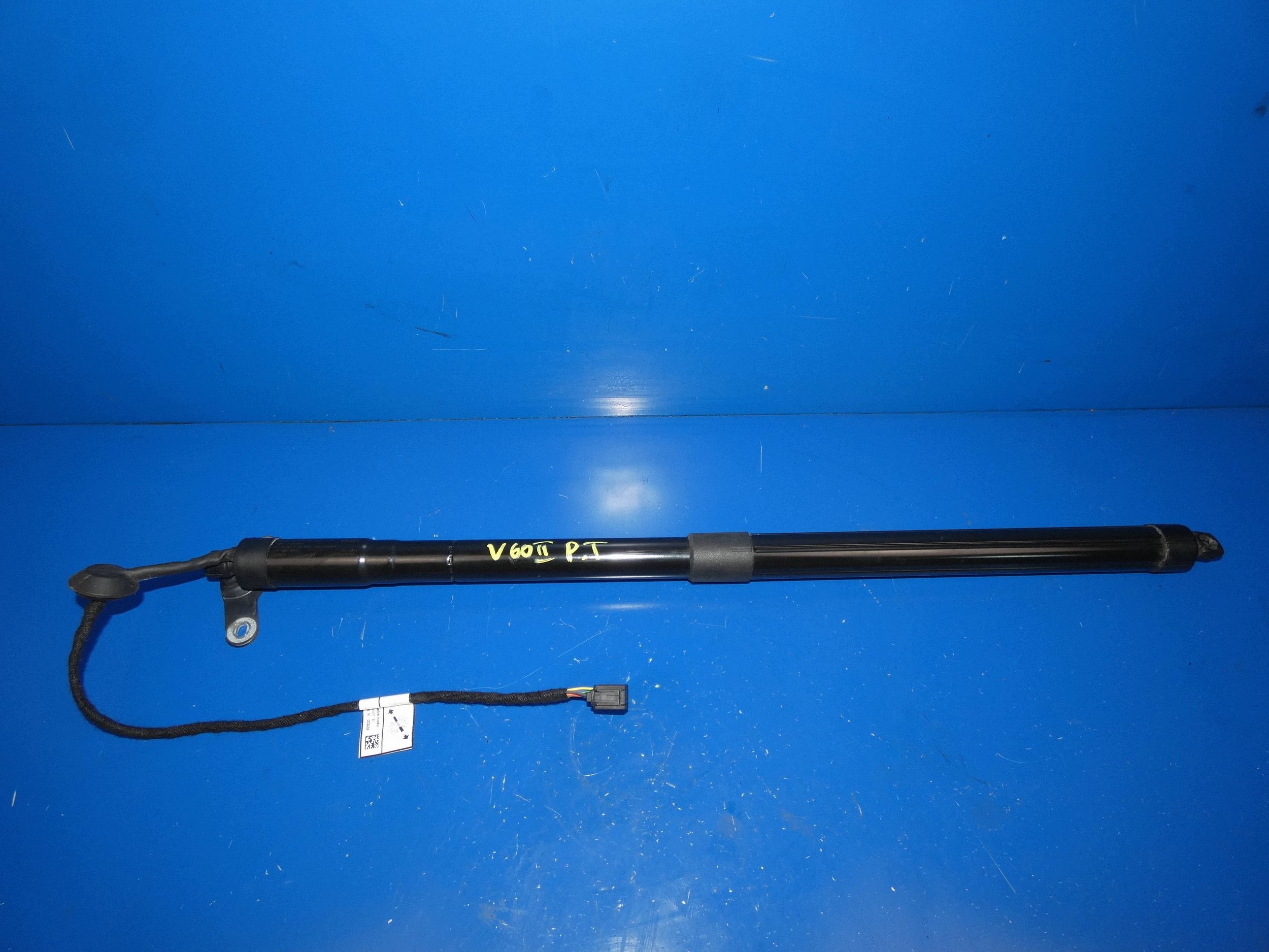 VOLVO V60 II 18- damper bonnet boot right left rear part electrical