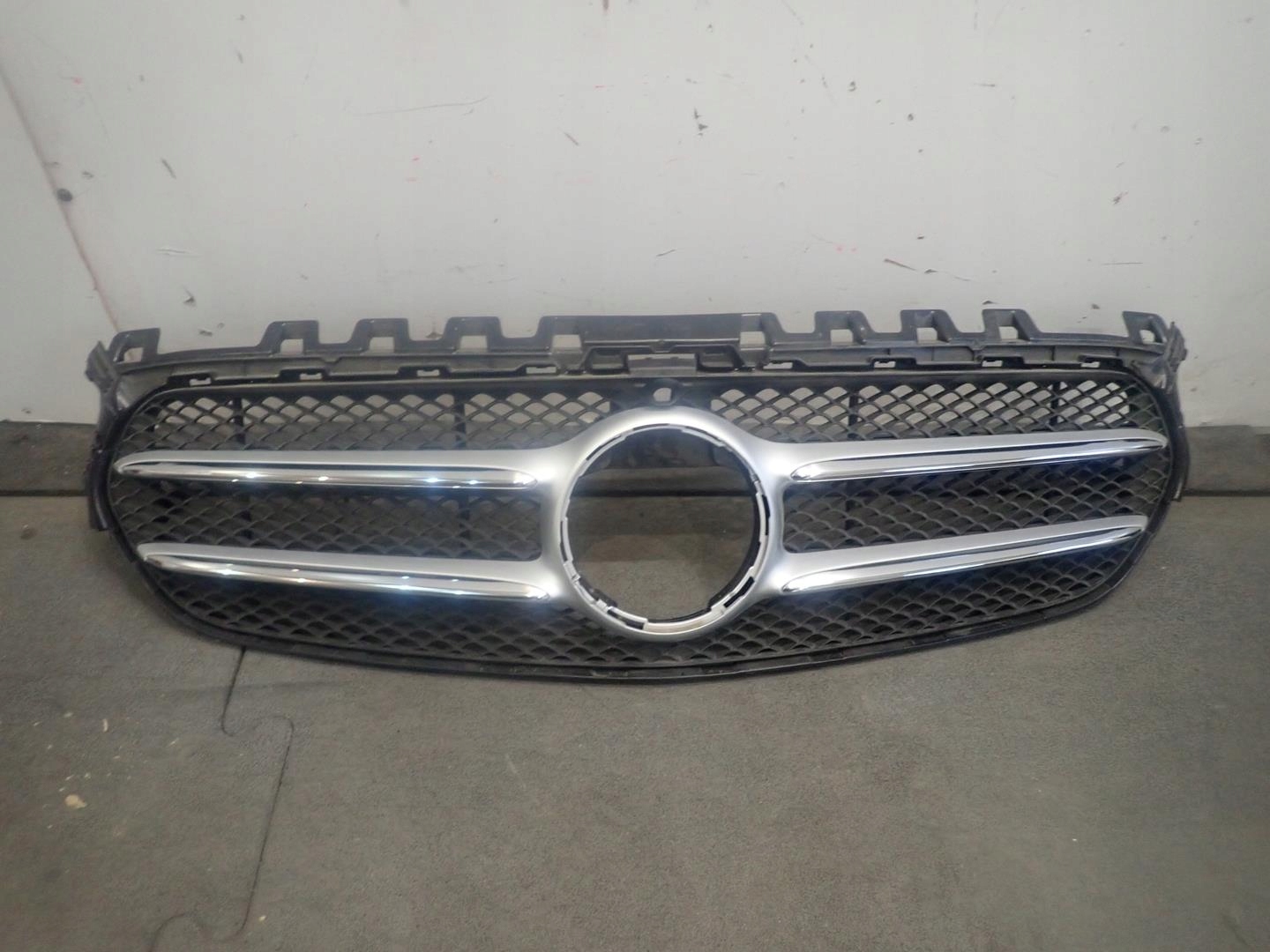 Atrapa MERCEDES B-KLASA W247 A247 2018-