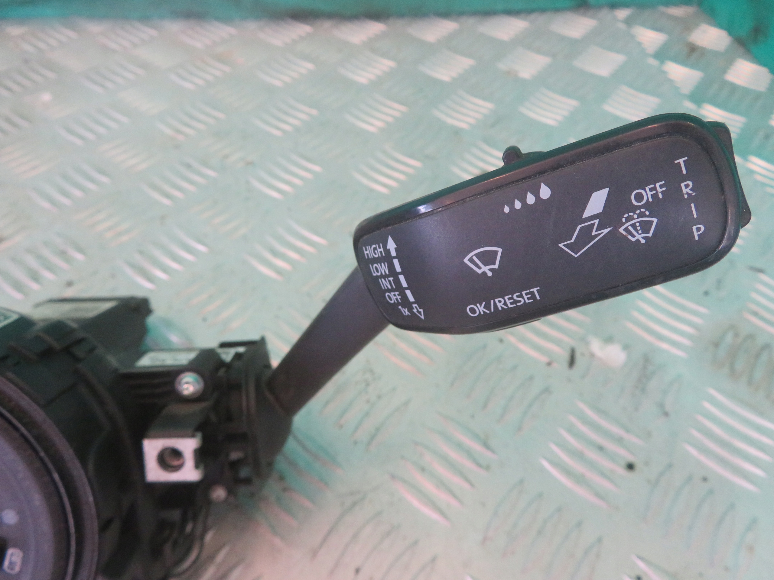 DEVIO LUCI TERGICRISTALLO TERGI VW CRAFTER 19R 5Q1.953.521.AK