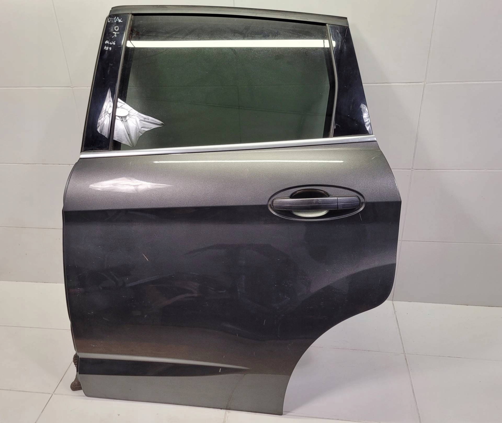 dveře záď levá strana Ford C-Max 2 2015