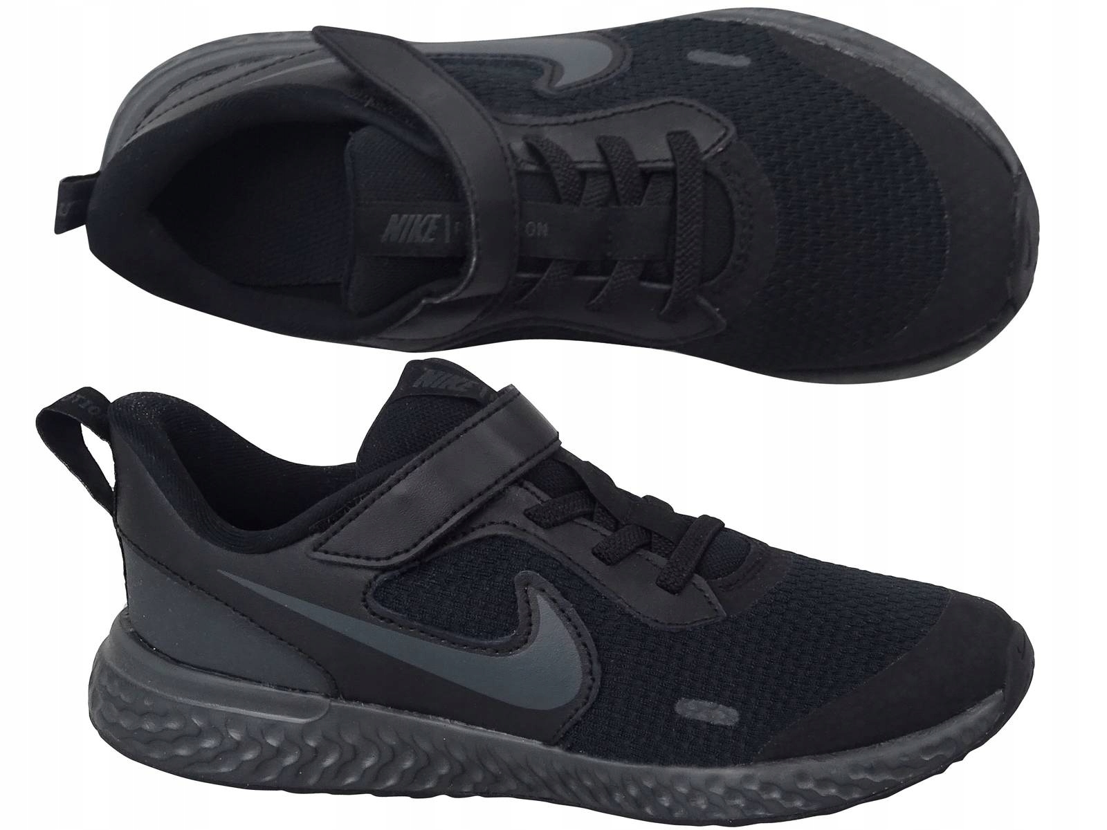 

Nike Revolution BQ5672 001 Buty Dziecięce Na Rzep