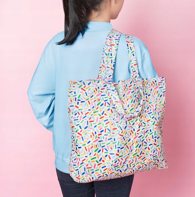 TORBA NA ZAKUPY ZAKUPOWA MATERIAŁOWA WIELOKOLOROWA IKEA 45x36 cm Kod producenta TORBA ZAKUPOWA WIELOKOROWA 45x36 cm