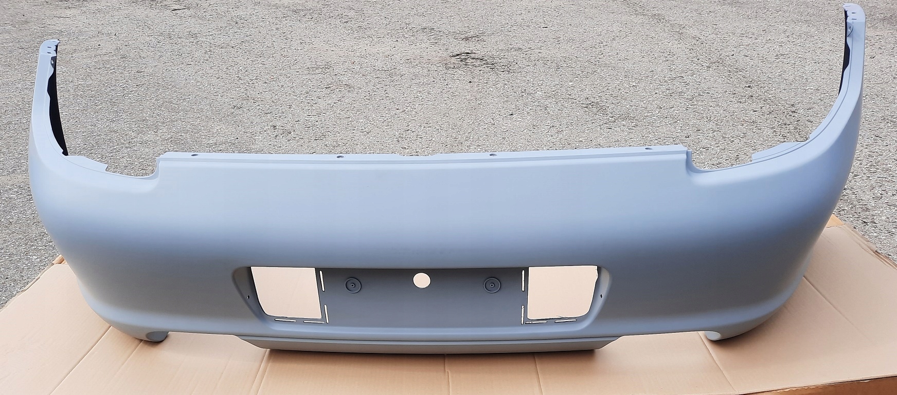 Porsche 911 CARRERA 997 04- NOWY zderzak tył USA