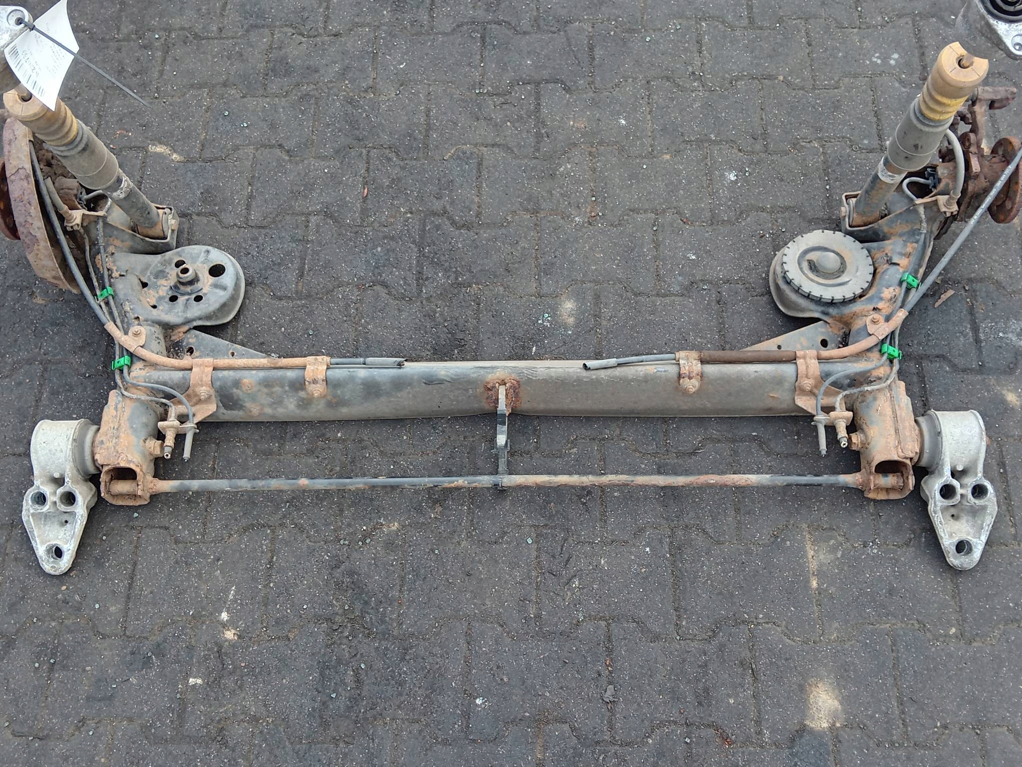 träger / Achsträger heck VOLKSWAGEN PASSAT B5