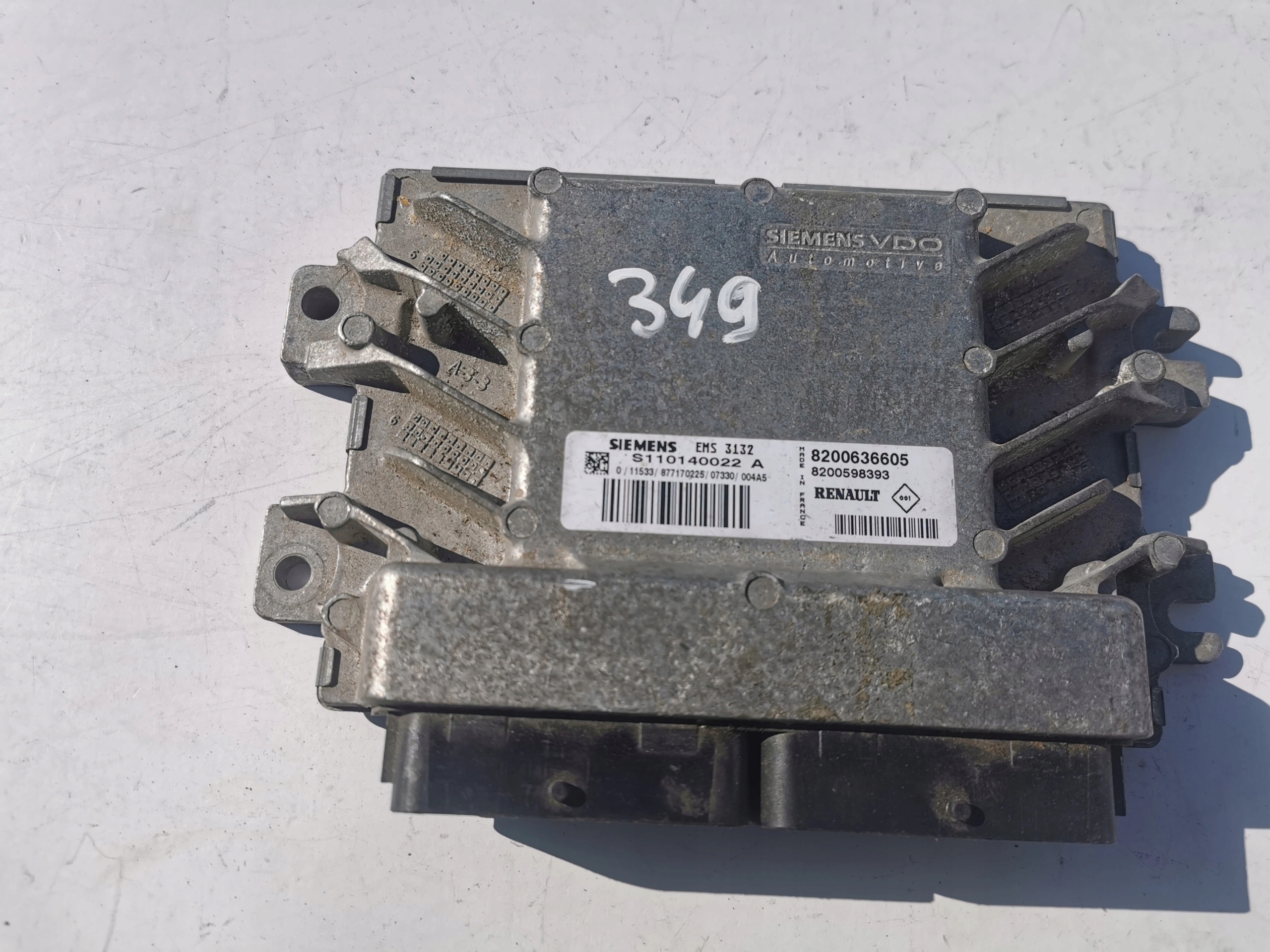 RENAULT CLIO 1.6B S110140022A 8200636605 computer