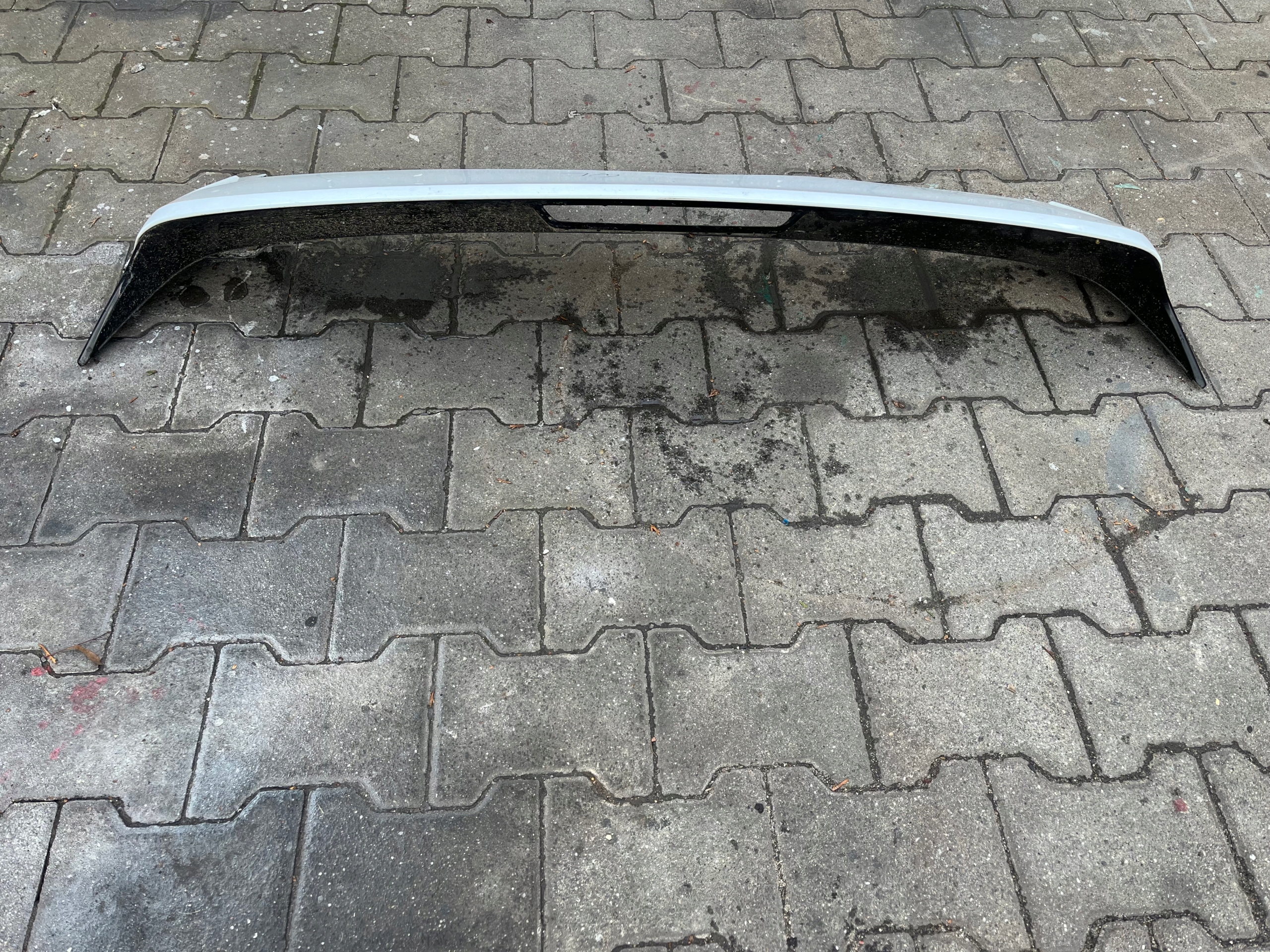 Kia Sportage IV Spoiler Lotka bonnet