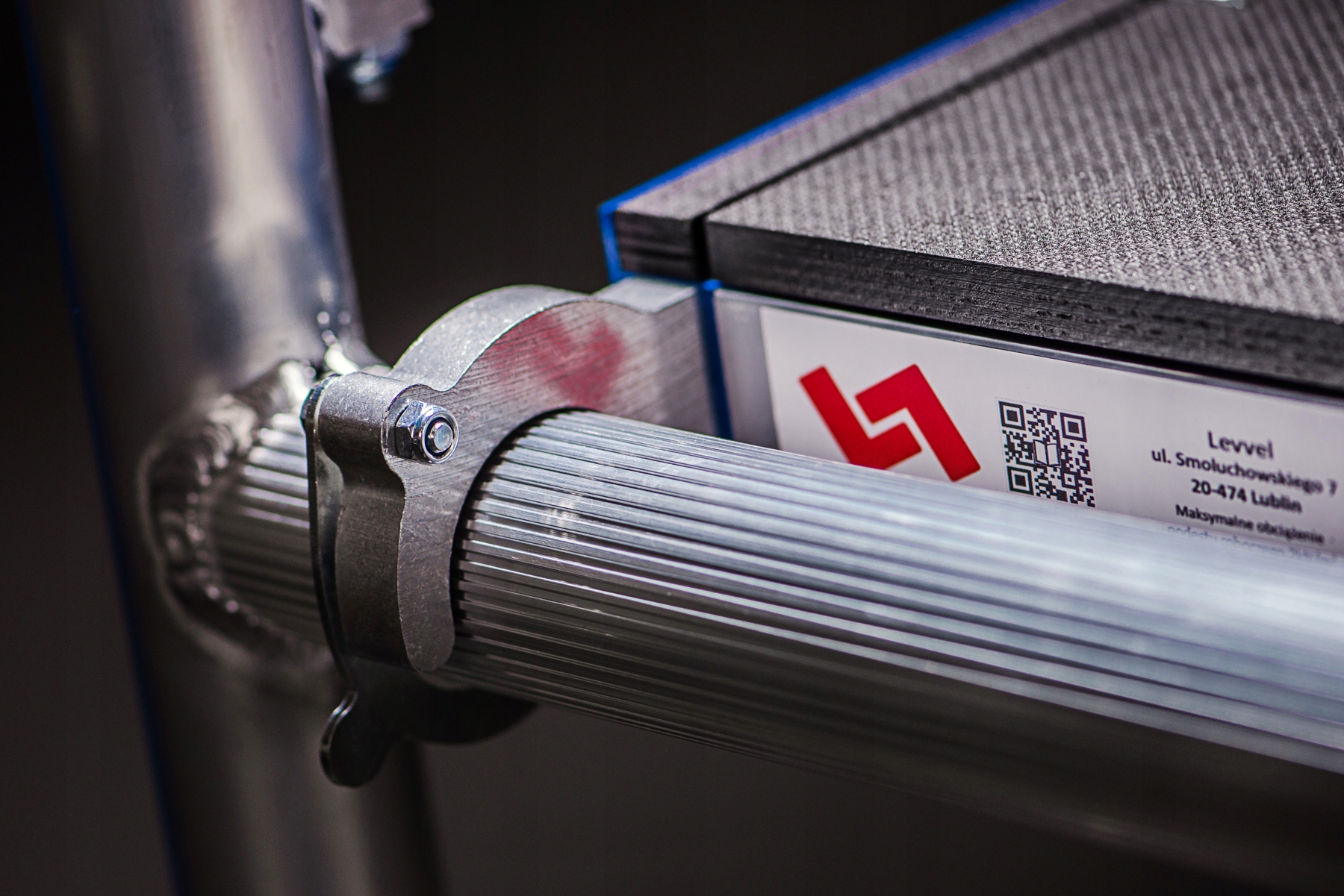 RUSZTOWANIE JEZDNE ALUMINIOWE LEVVEL EASYGATE 550 Rodzaj przejezdne