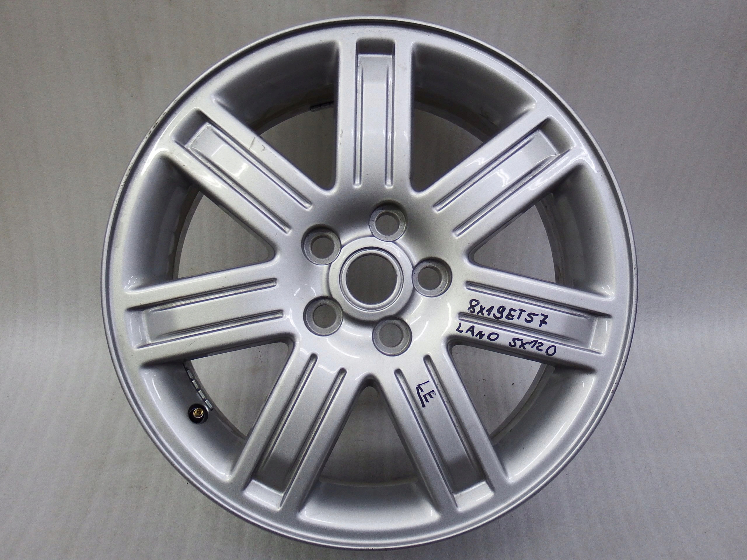 FELGA LAND ROVER RANGE ROVER 5x120 8x19 ET57