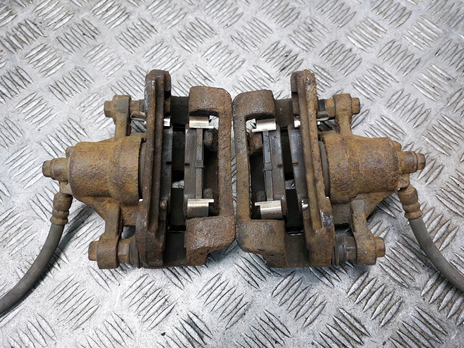 discs brake rear part + calipers HYUNDAI I30 and 1.6 CRDI