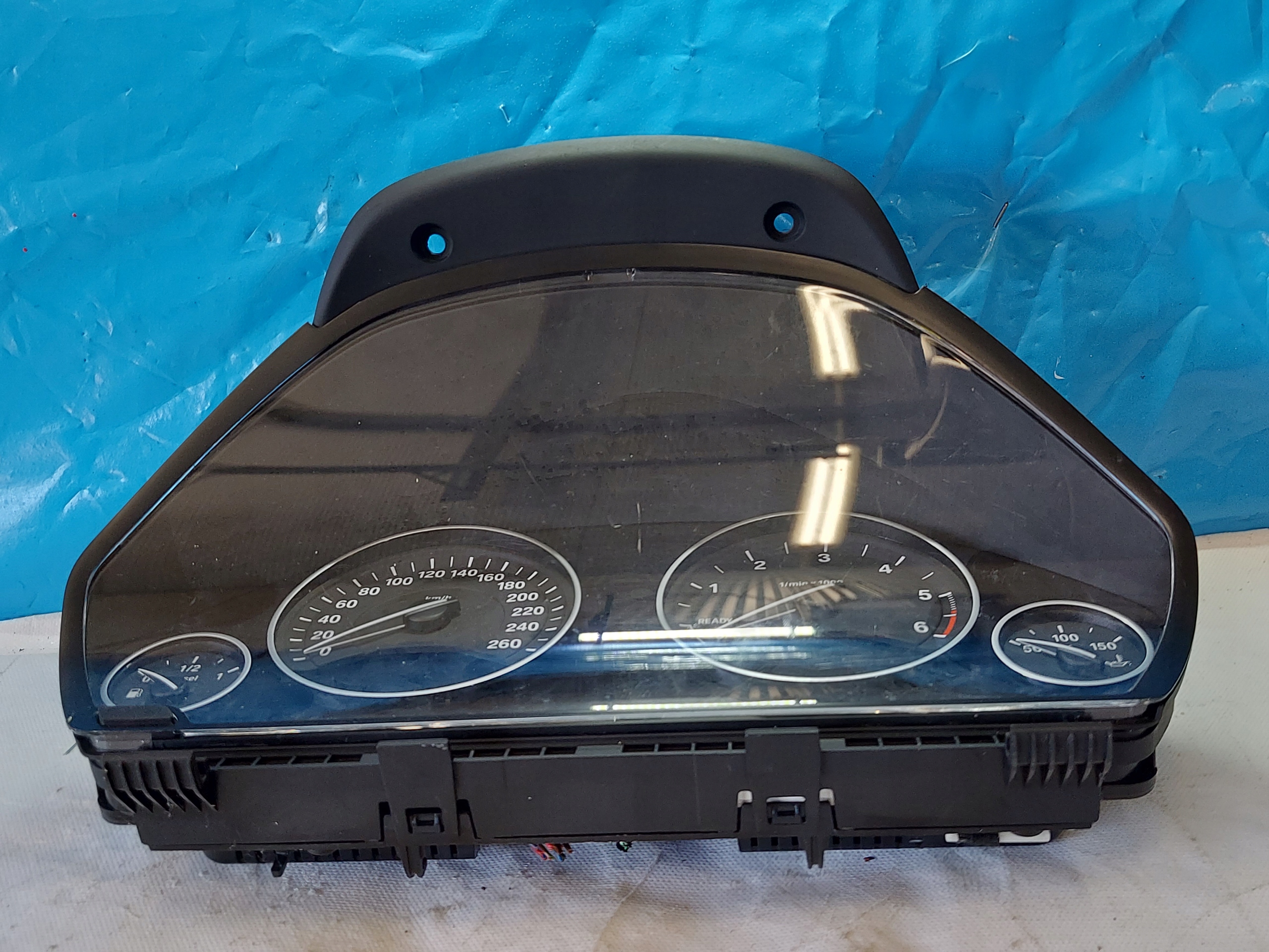 dials clock BMW F 30 F31 2.0 D 9232895