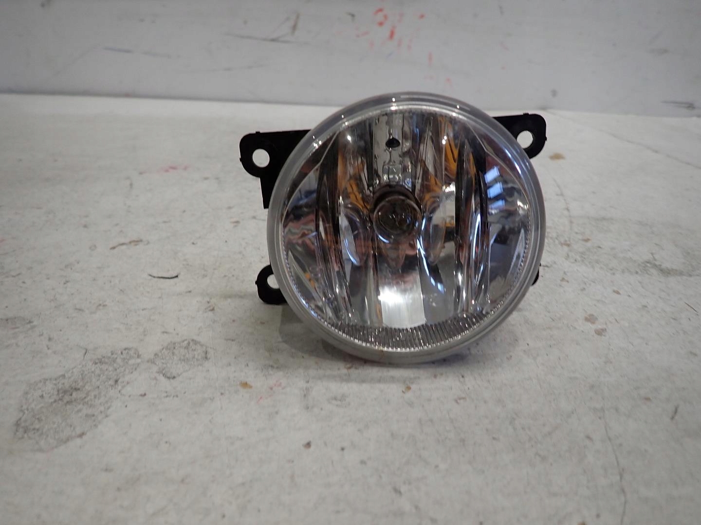 fog light CITROEN PEUGEOT DACIA FORD left = right