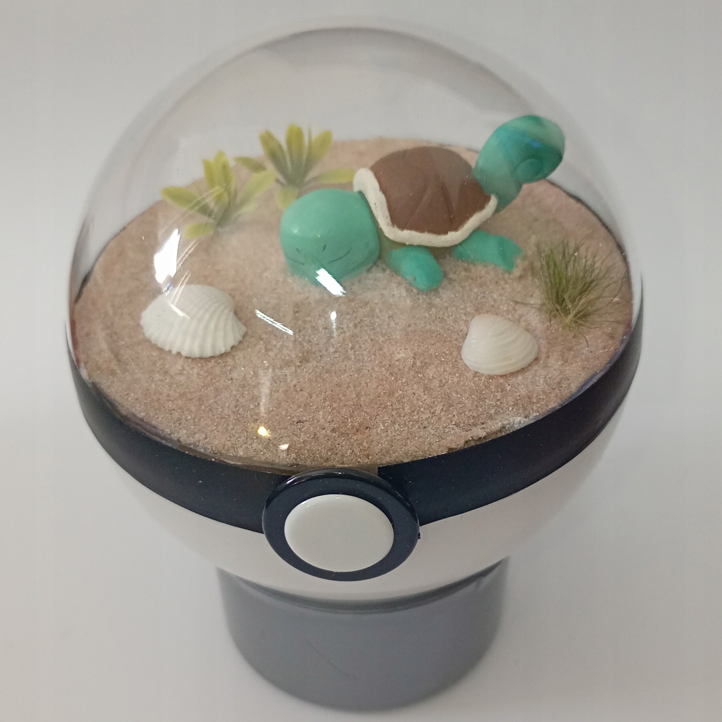 Squirtle Pokeballové Terárium Unikátní Diorama Pokémon Ručně Vyrobené 10 CM